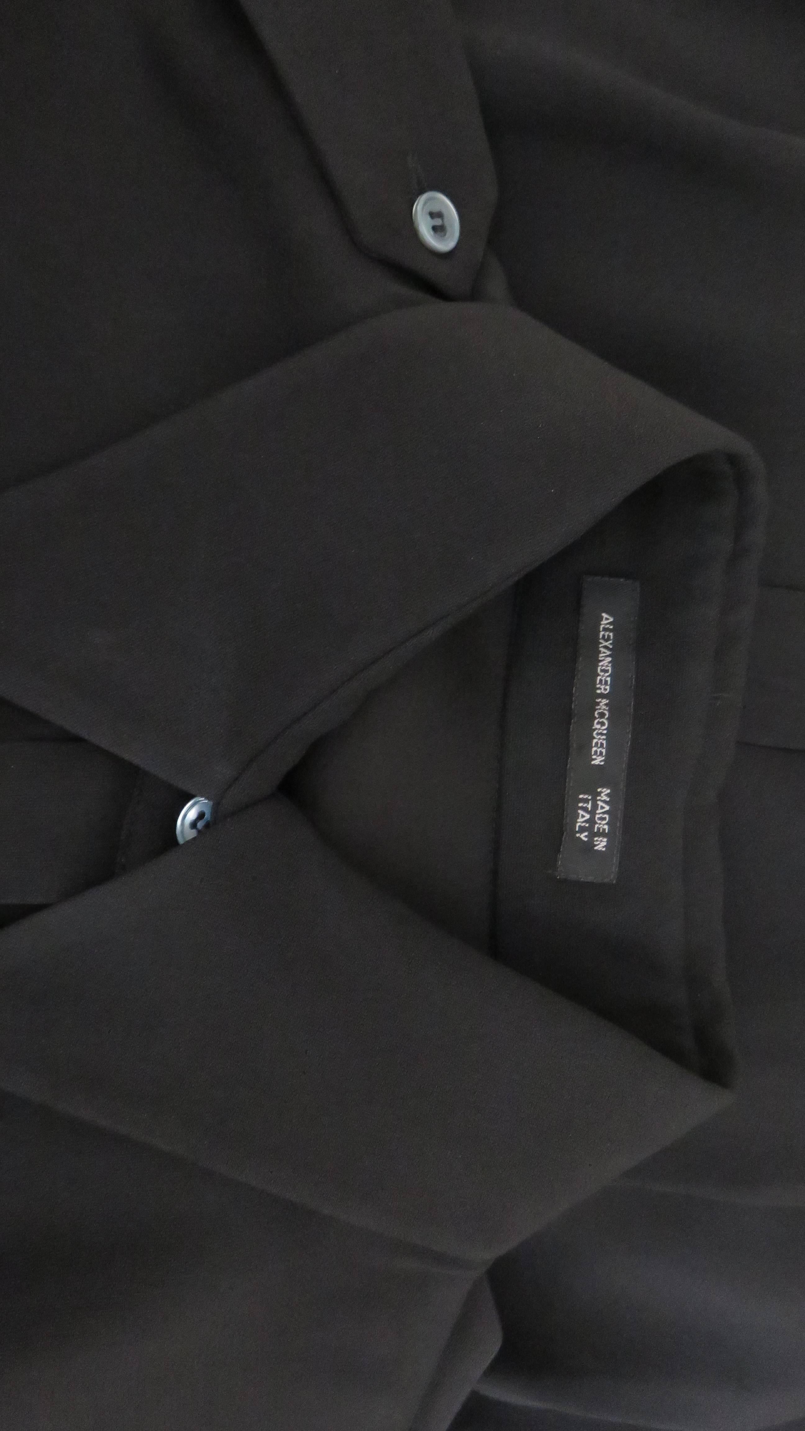 Alexander McQueen - Robe chemise taille chemise en vente 7