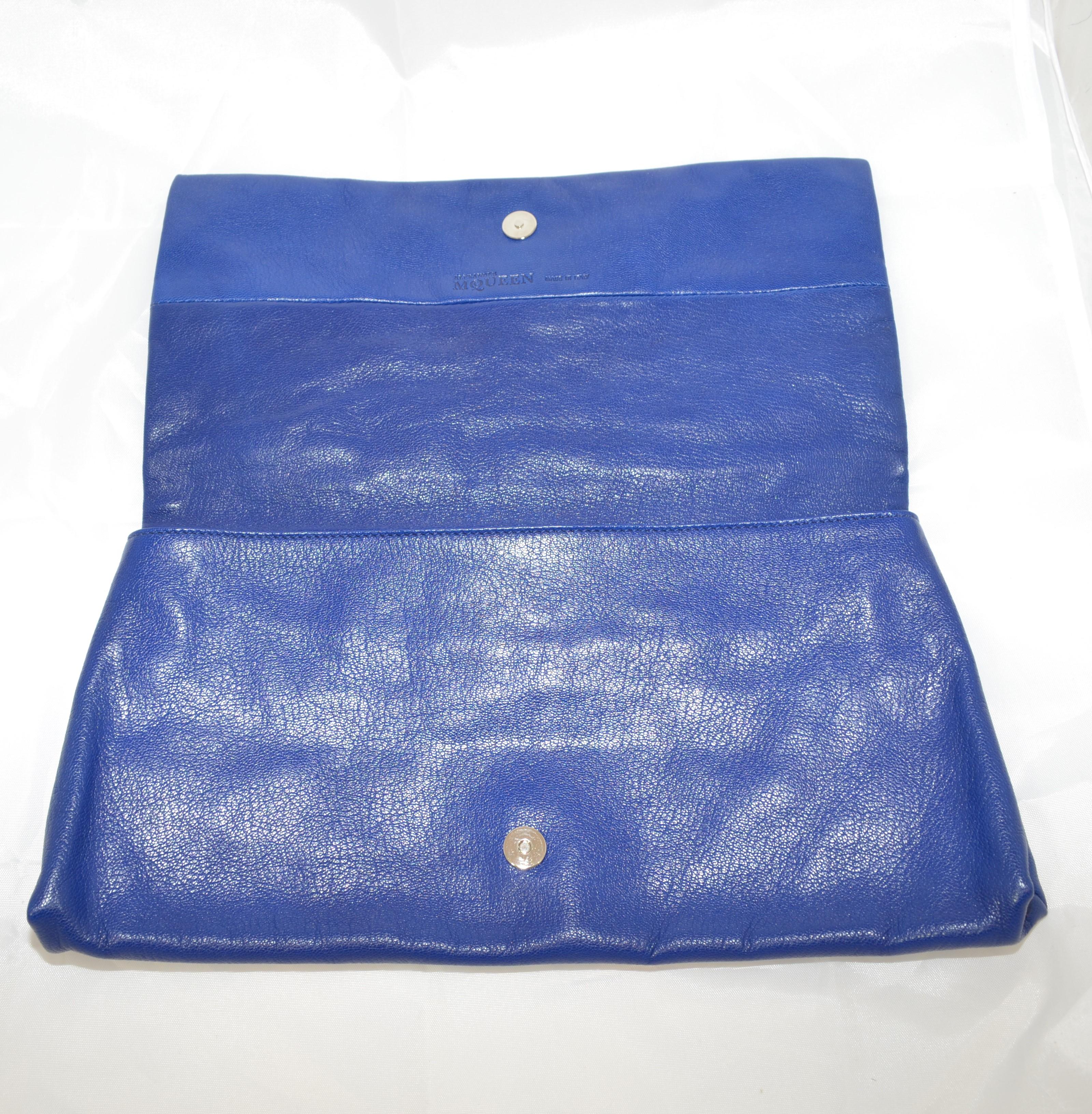 Alexander McQueen Blue Calfskin Faithful Glove Clutch 7