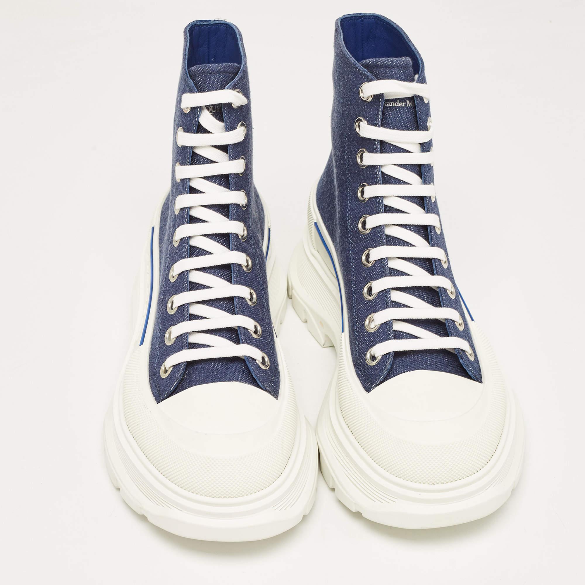 Alexander McQueen Blue Denim Tread Slick High Top Sneakers Size 40.5 In Excellent Condition For Sale In Dubai, Al Qouz 2
