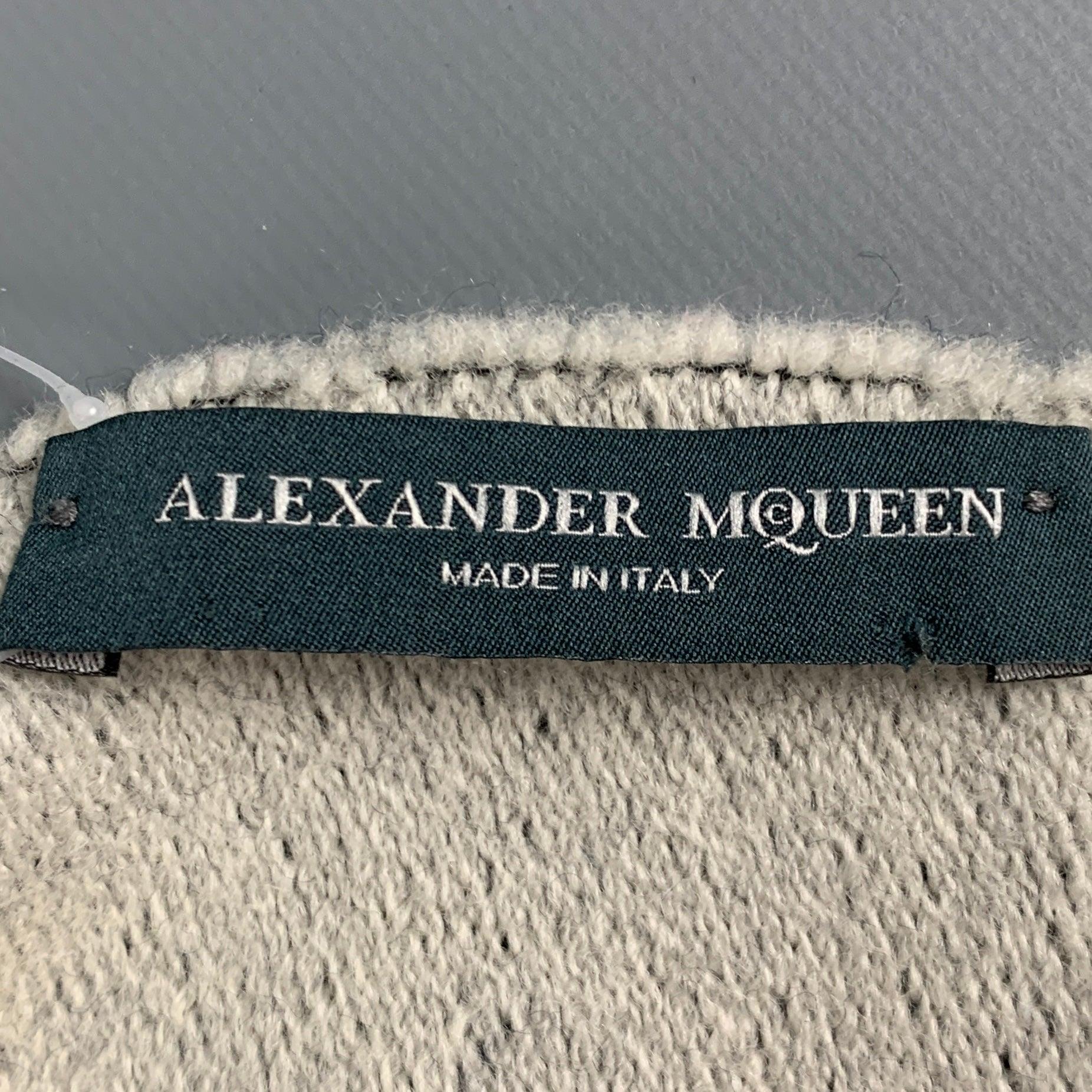 Men's ALEXANDER MCQUEEN Blue Grey Logo Scarf For Sale