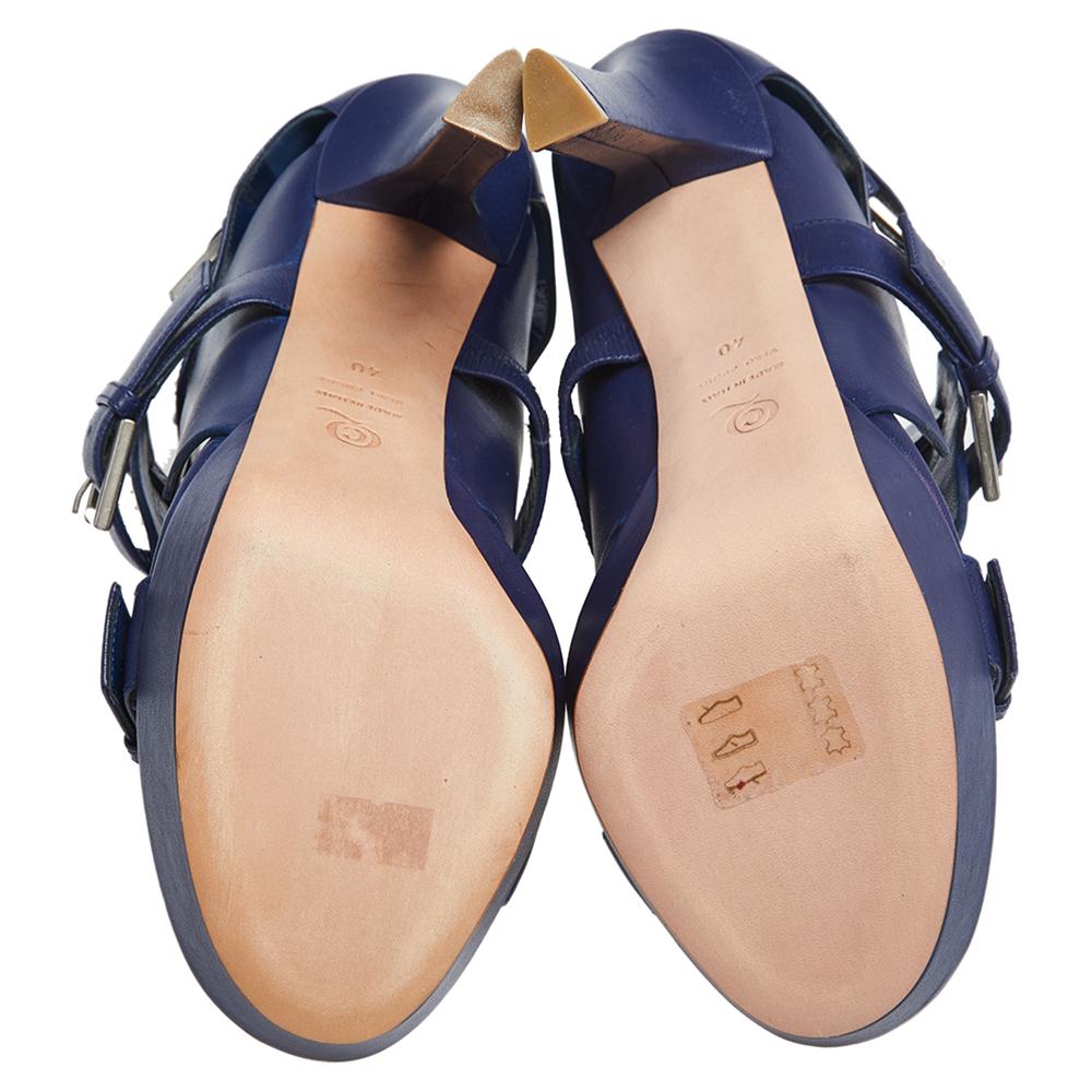 Alexander McQueen Blue Leather Stud Embellished Buckle Detail Sandals Size 40 2