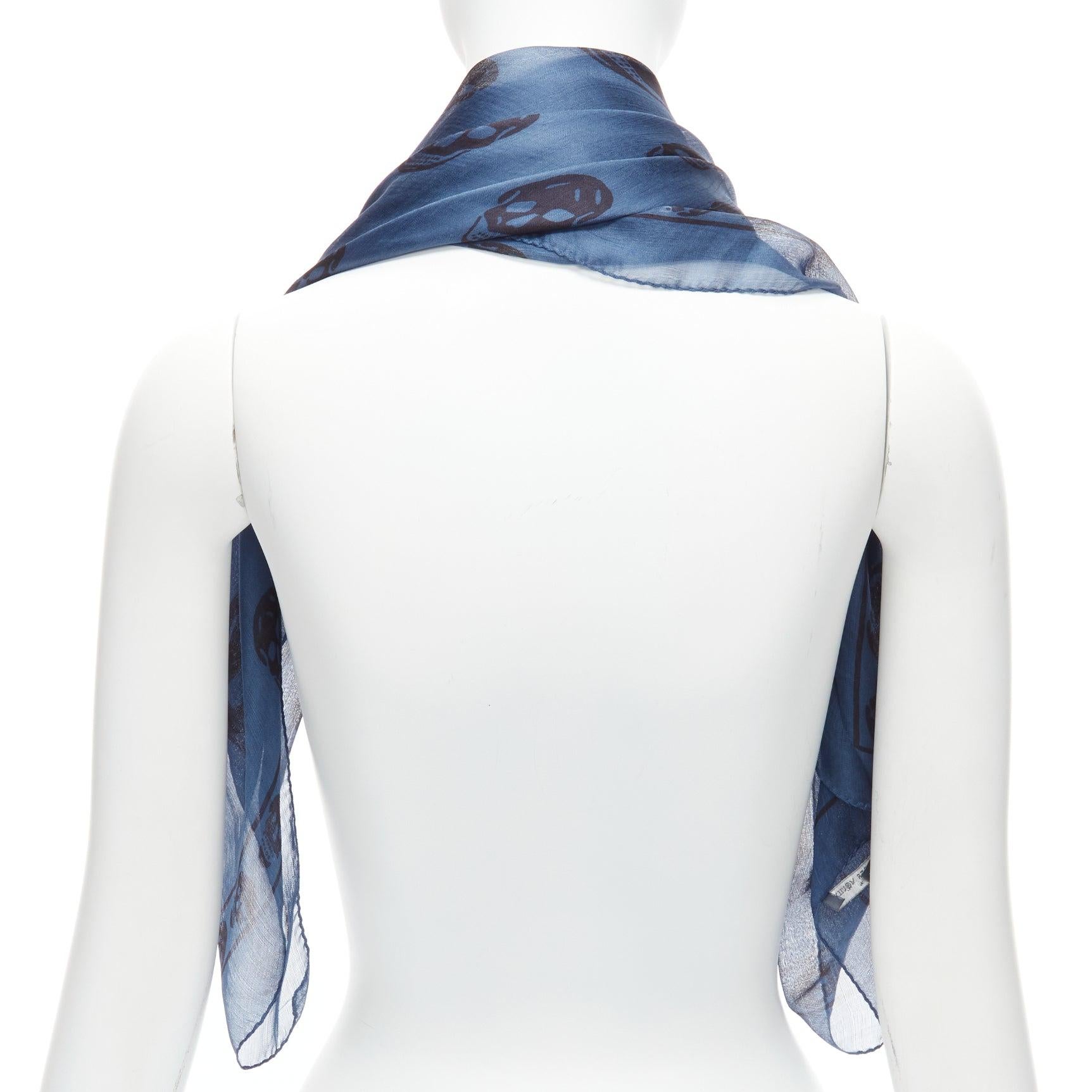 Women's ALEXANDER MCQUEEN blue navy skull logo print 100% silk scarf For Sale