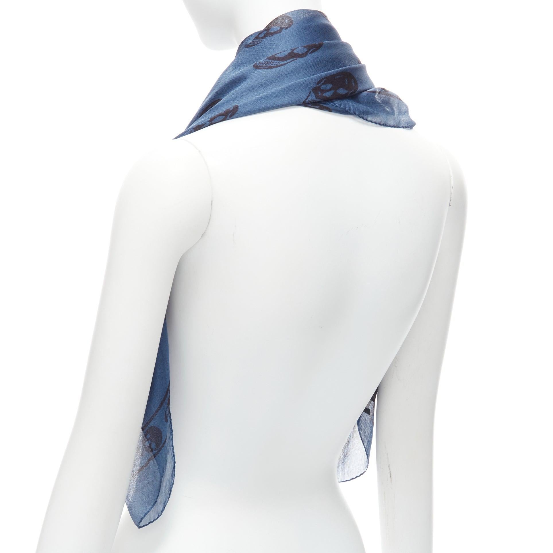 ALEXANDER MCQUEEN blue navy skull logo print 100% silk scarf For Sale 1