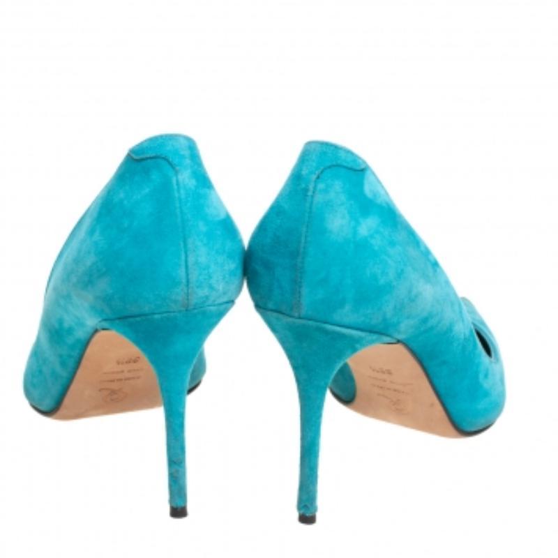 Women's Alexander McQueen Blue Sued Pointed Toe Pumps Size 39.5 For Sale
