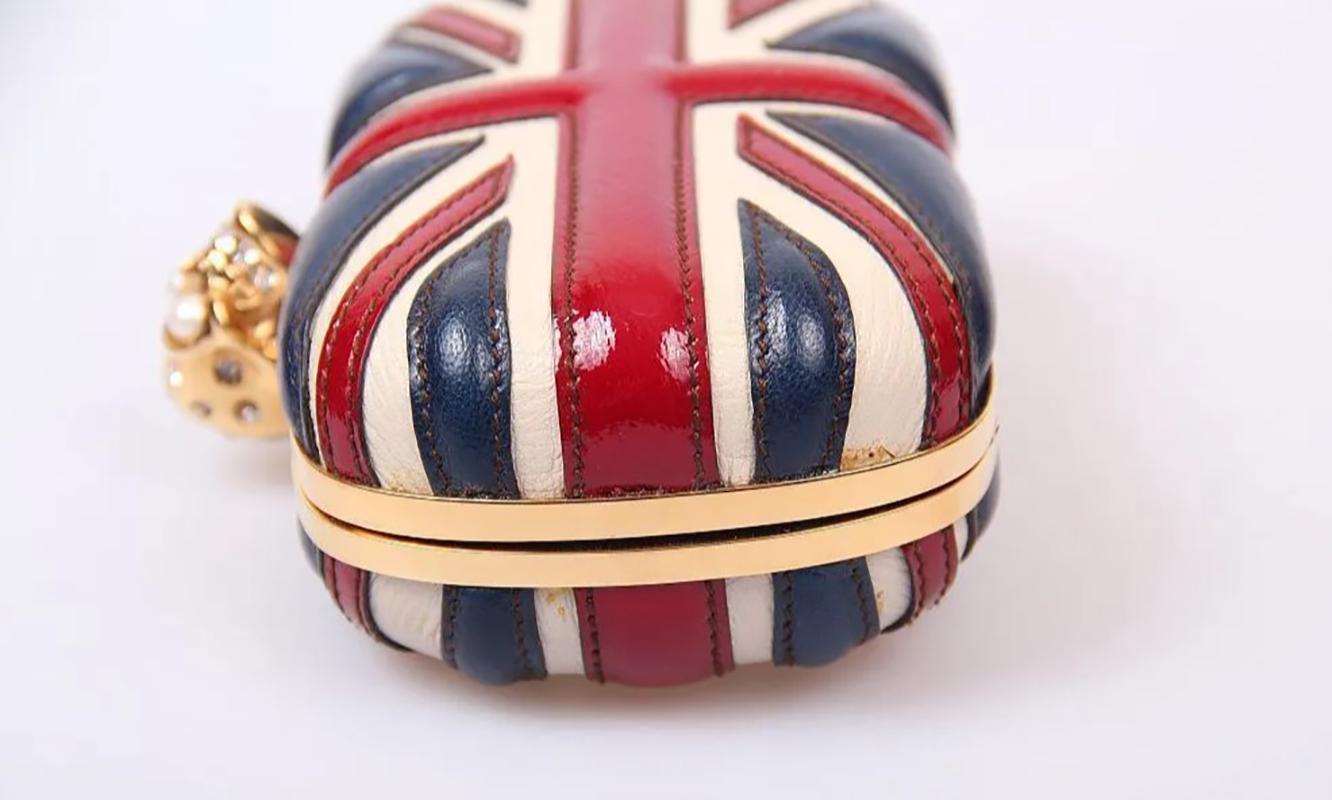 Donna Alexander McQueen Borsa BRITISH FLAG in pelle con chiusura a scatto in vendita
