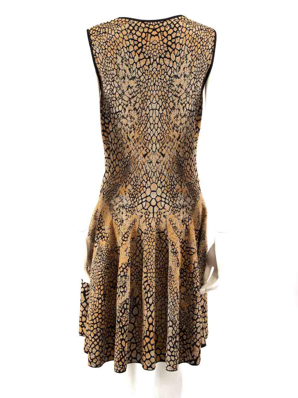 Beige Alexander McQueen Brown Knit Pattern Knee Length Dress Size L For Sale