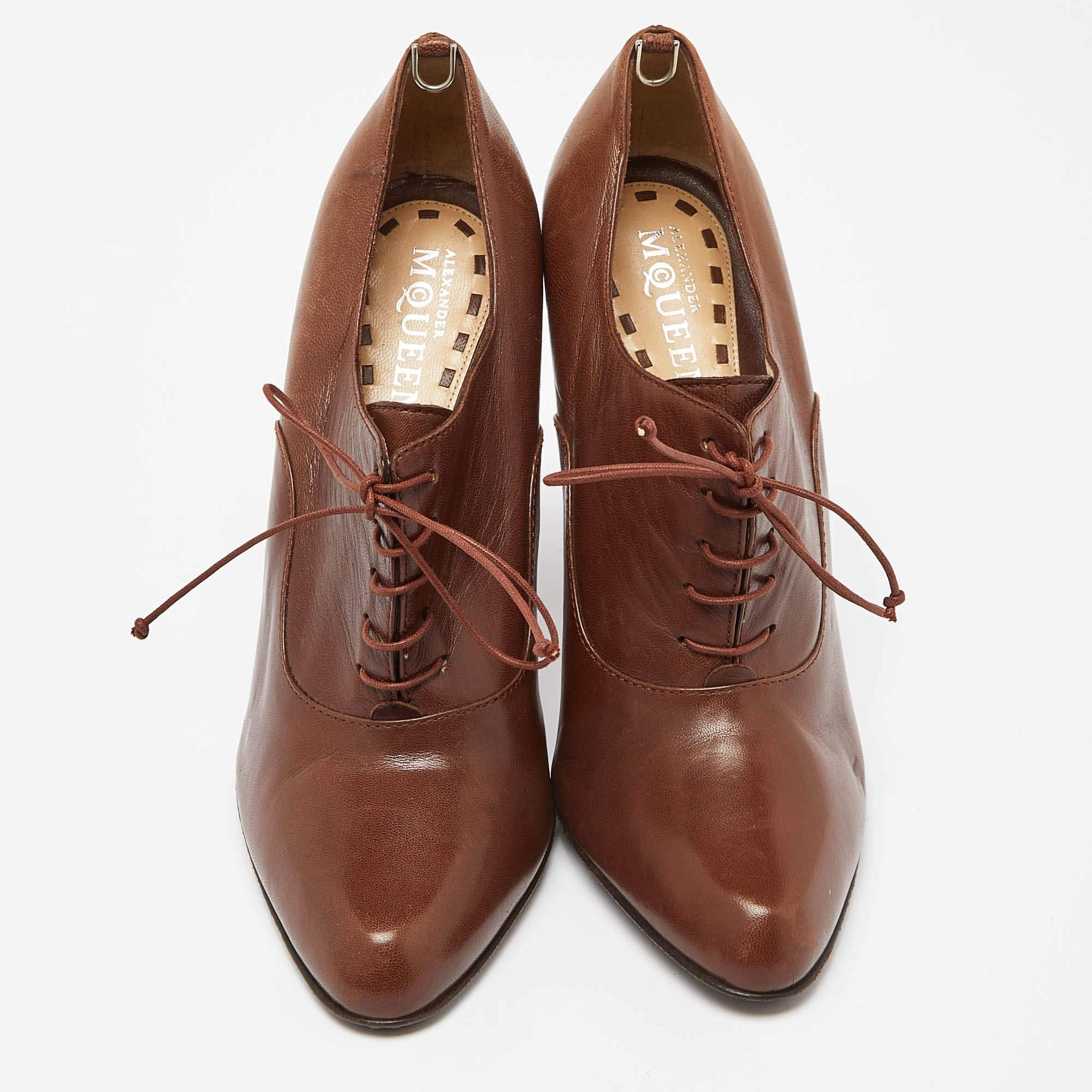 Alexander McQueen Botines Oxford de piel marrón Talla 38.5 Marrón en venta