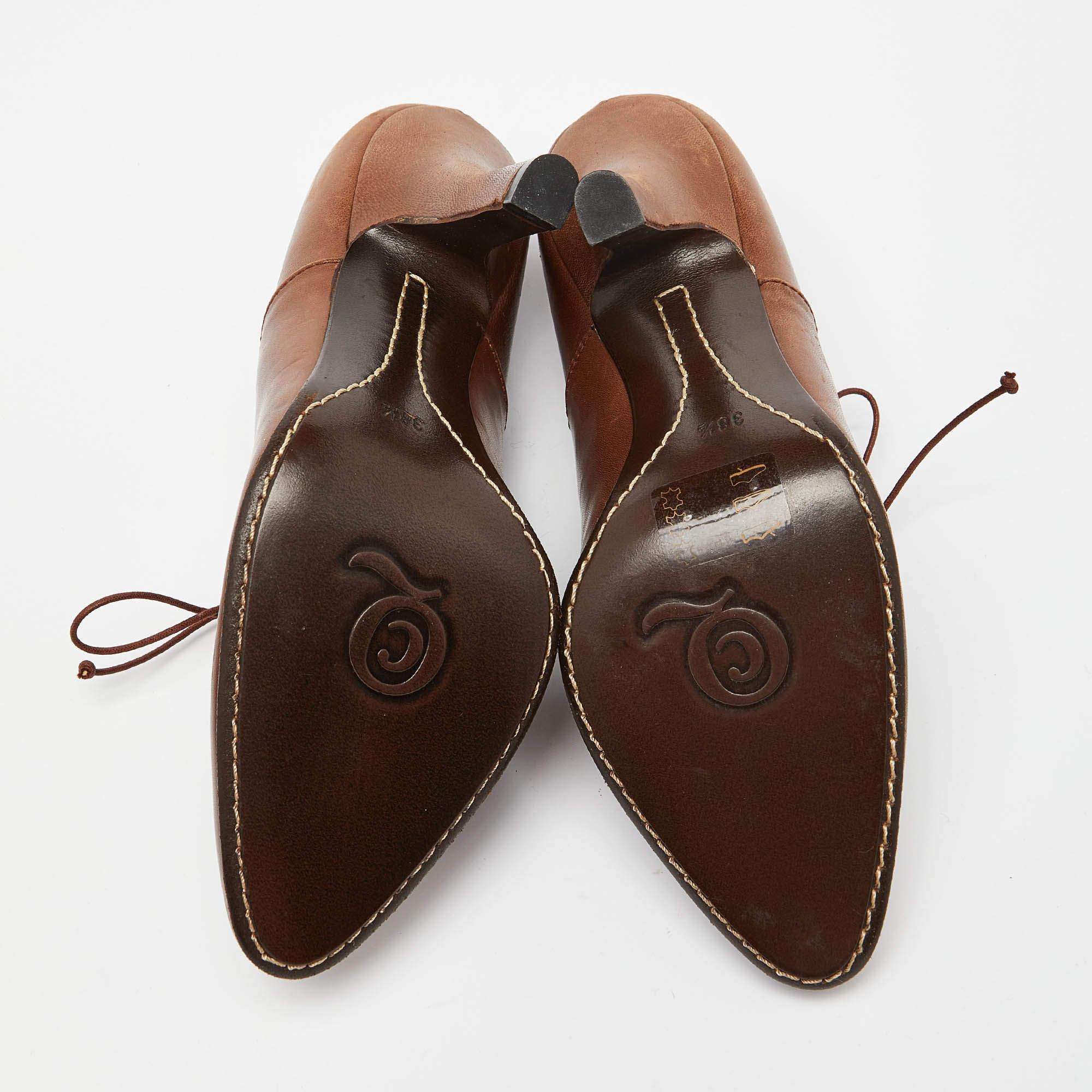 Alexander McQueen Botines Oxford de piel marrón Talla 38.5 en venta 1