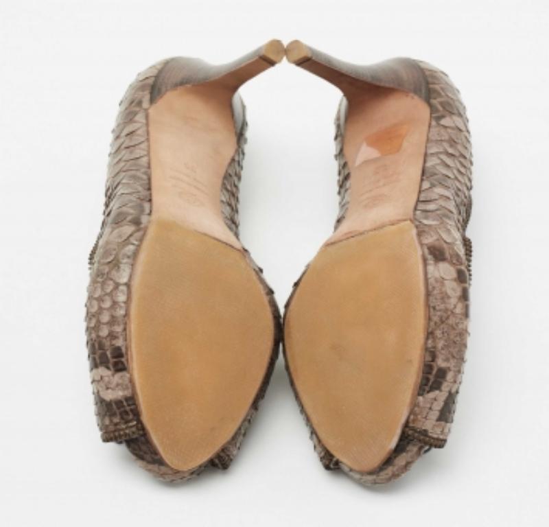 Alexander McQueen Bombas de piel de pitón marrón talla 36 en venta 1