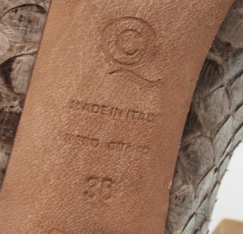 Alexander McQueen Bombas de piel de pitón marrón talla 36 en venta 3