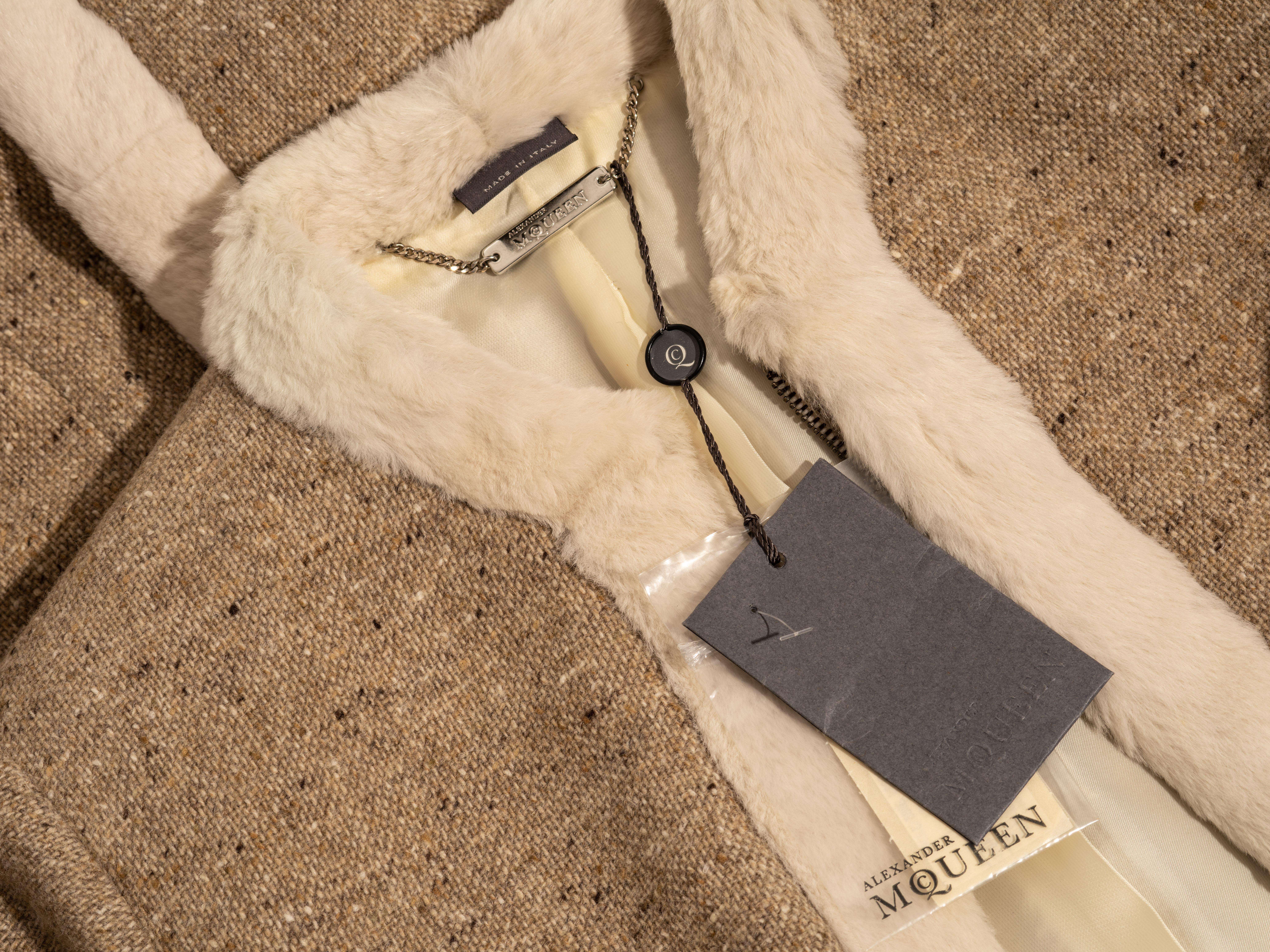 Women's Alexander McQueen brown tweed coat with fur trim, pw 2003 For Sale