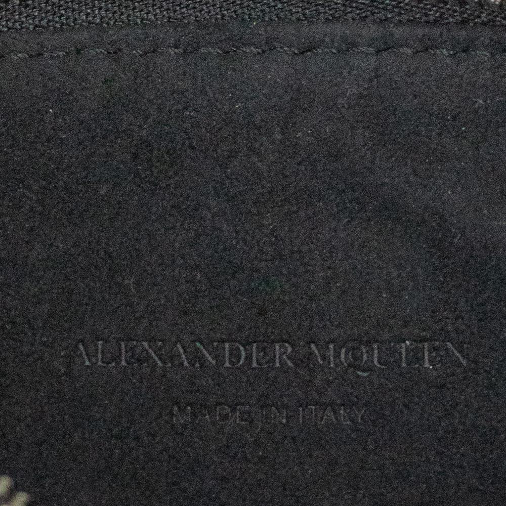 Women's ALEXANDER MCQUEEN, Bucket in black leather For Sale
