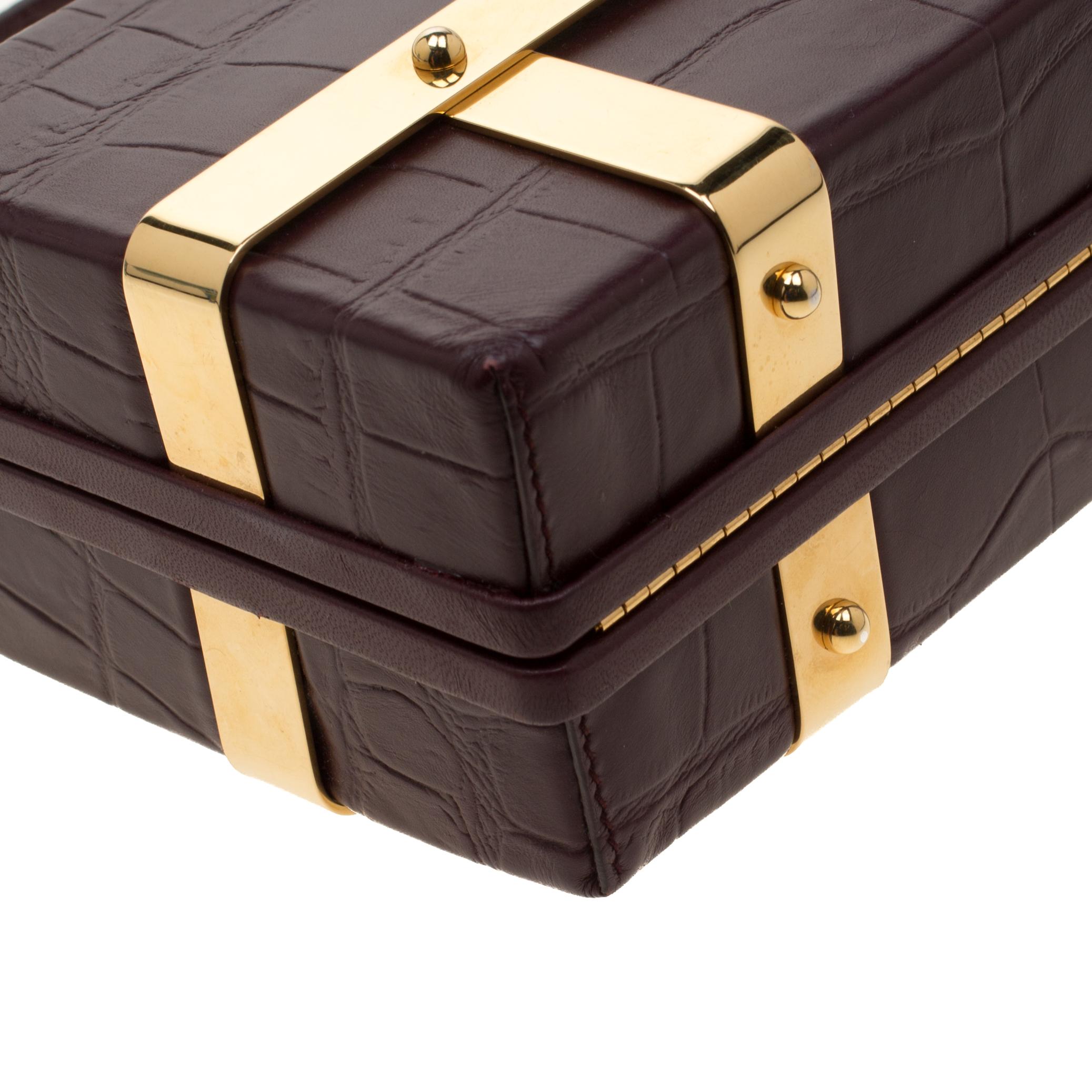 Alexander McQueen Burgundy Croc Embossed Leather Cage Box Bag In Good Condition In Dubai, Al Qouz 2