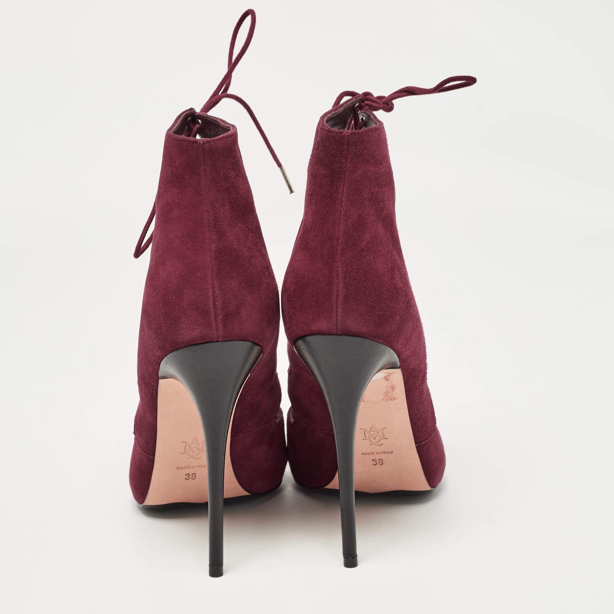 Women's Alexander McQueen Burgundy Suede Cut Out Studded Sandals Size 38 For Sale