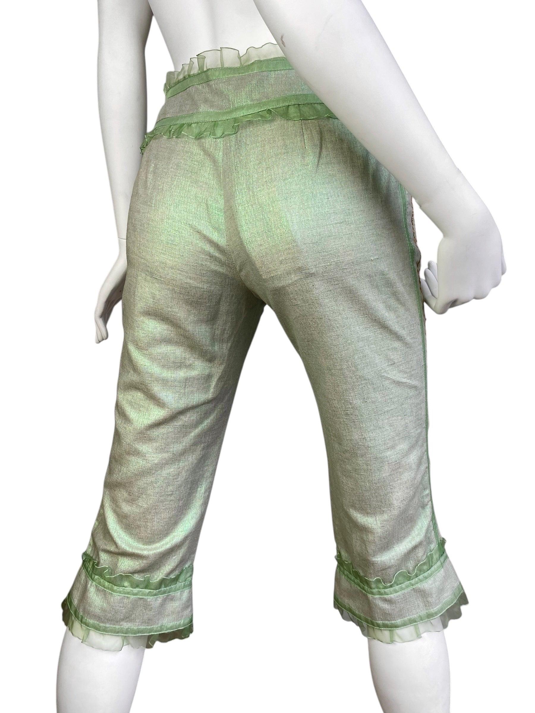 BRAND : ALEXANDER MCQUEEN

DESIGNER : ALEXANDER MCQUEEN

YEAR/DECADE : circa 1995-1996

SIZE : 42 FITS M

MADE IN : ITALY

COMPOSITION : 50% LINEN/48% COTTON/2% POLYURETHANE ; LINING 66% ACETATE/34% RAYON

CONDITION : EXCELLENT

NOTE : MATCHING