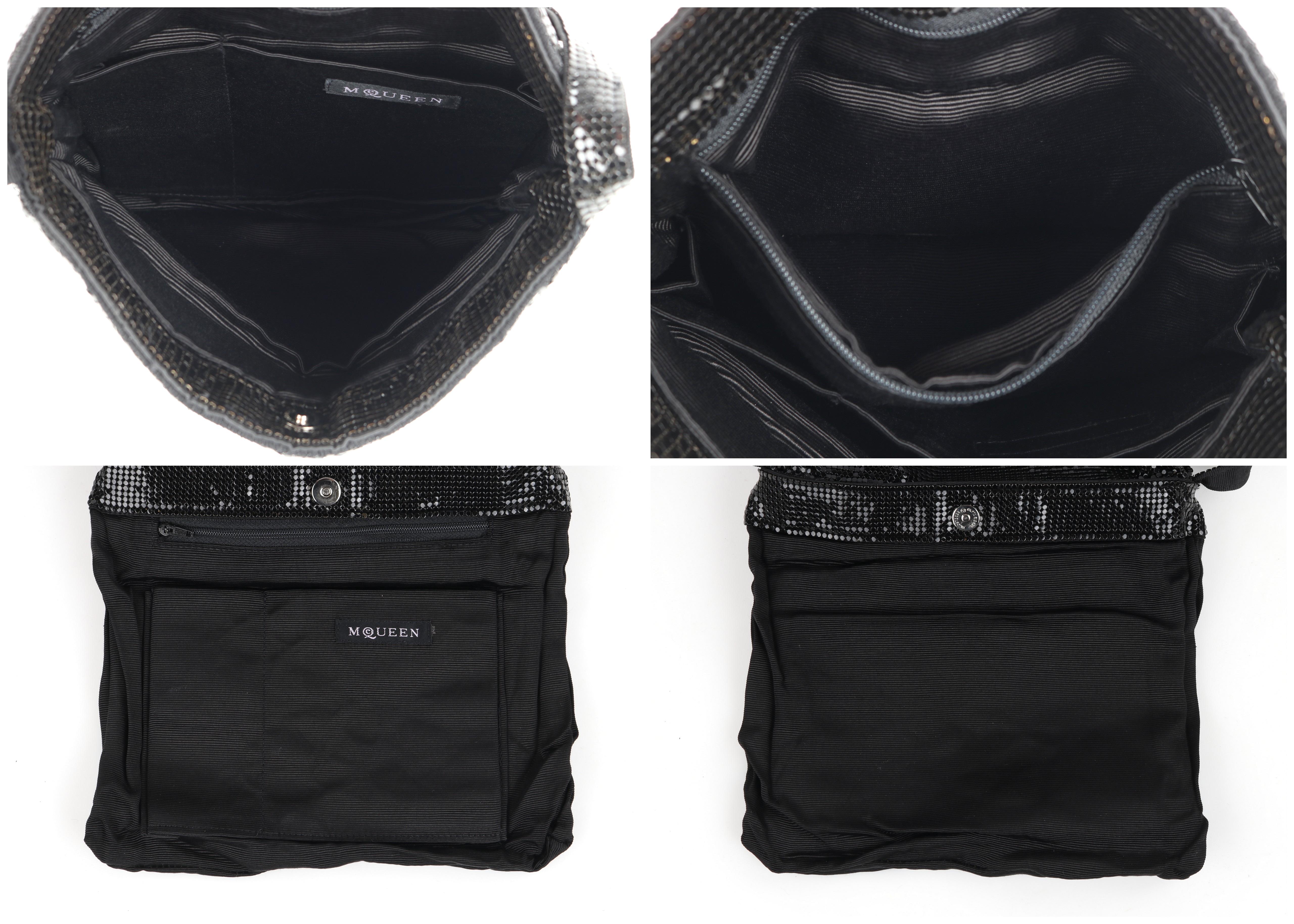 ALEXANDER McQUEEN c.1998 Black Pixel Chainmail Top Handle Purse Handbag RARE For Sale 2