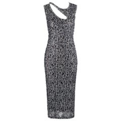 ALEXANDER McQUEEN c.1999 Vtg - Robe grise à découpes ornée de perles et de dentelle à sequins