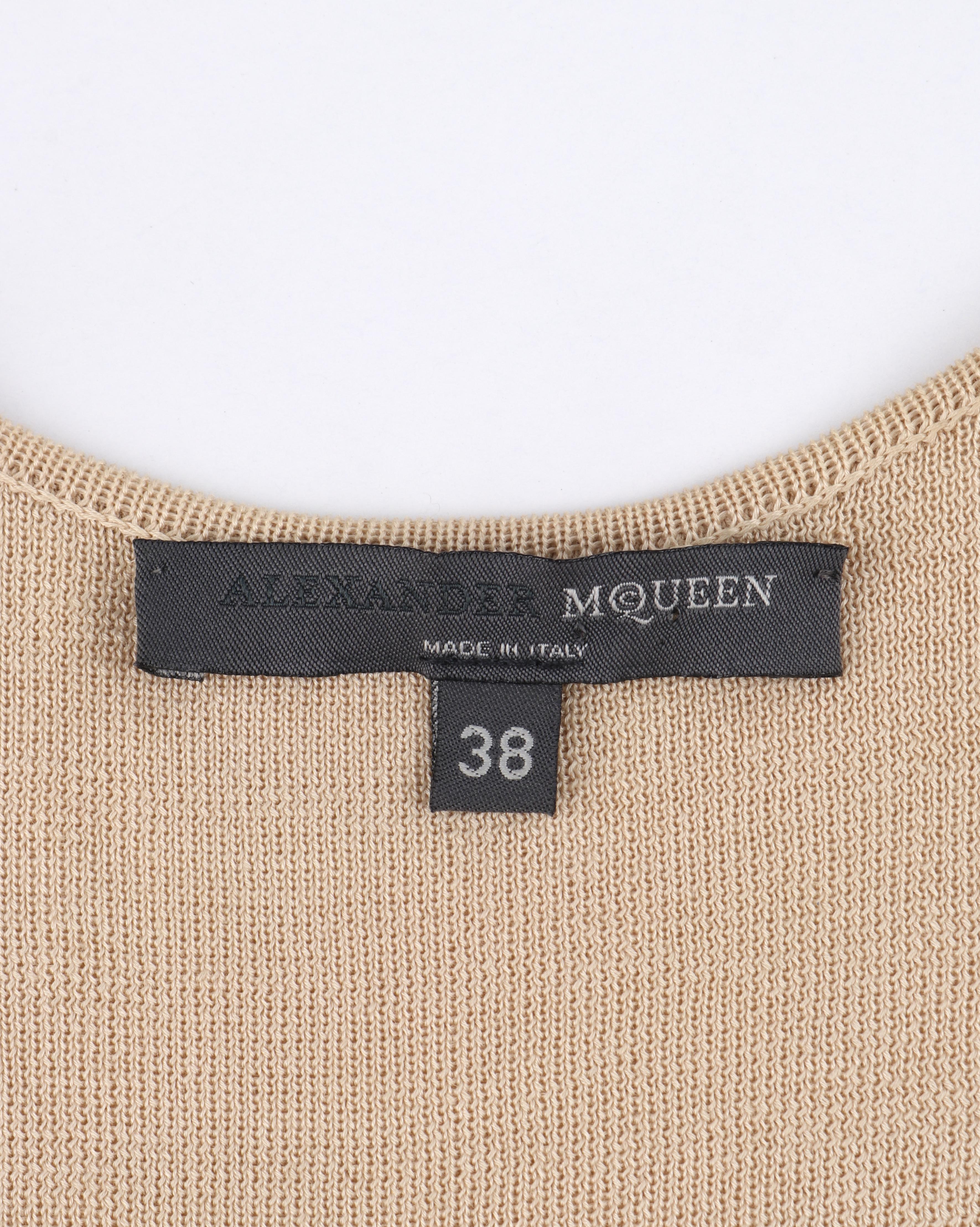ALEXANDER McQUEEN c.2000’s Tan Scoop Neck Low Cut Side Racerback Knit Tank Top In Good Condition For Sale In Thiensville, WI