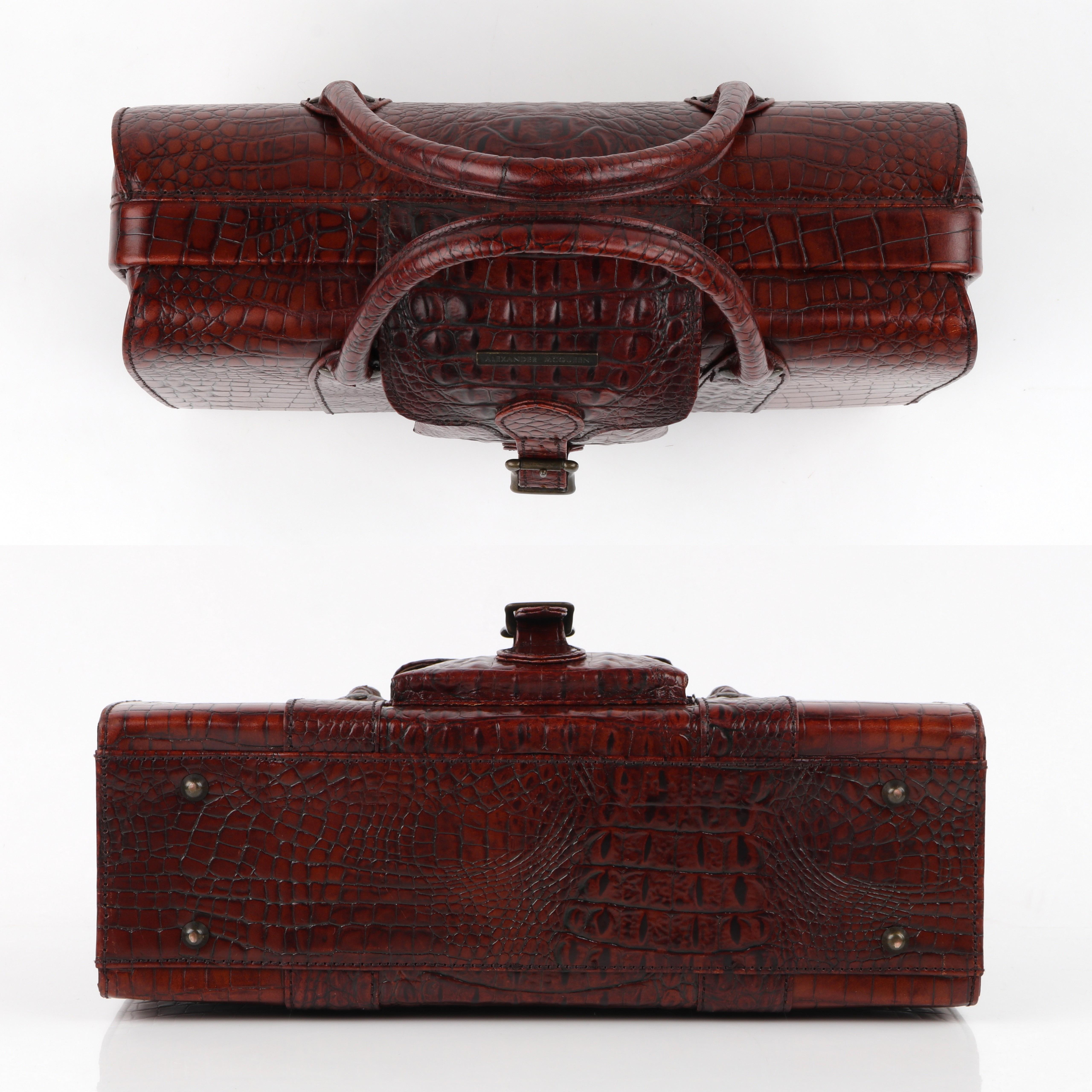 ALEXANDER McQUEEN c.2003 Brown Leather Crocodile Embossed Buckle Box Handbag For Sale 3