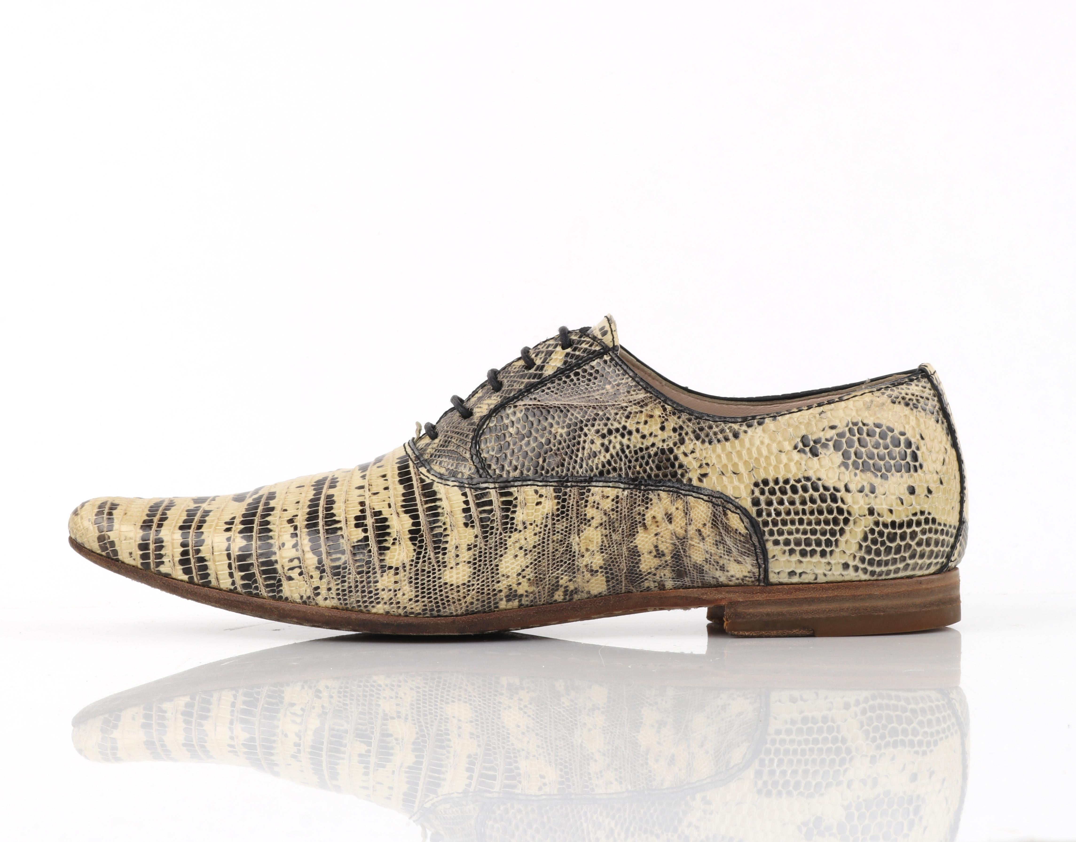 ALEXANDER McQUEEN c.2010 Beige Snakeskin Leather Pointed Toe Galosh Oxford Shoes In Good Condition In Thiensville, WI