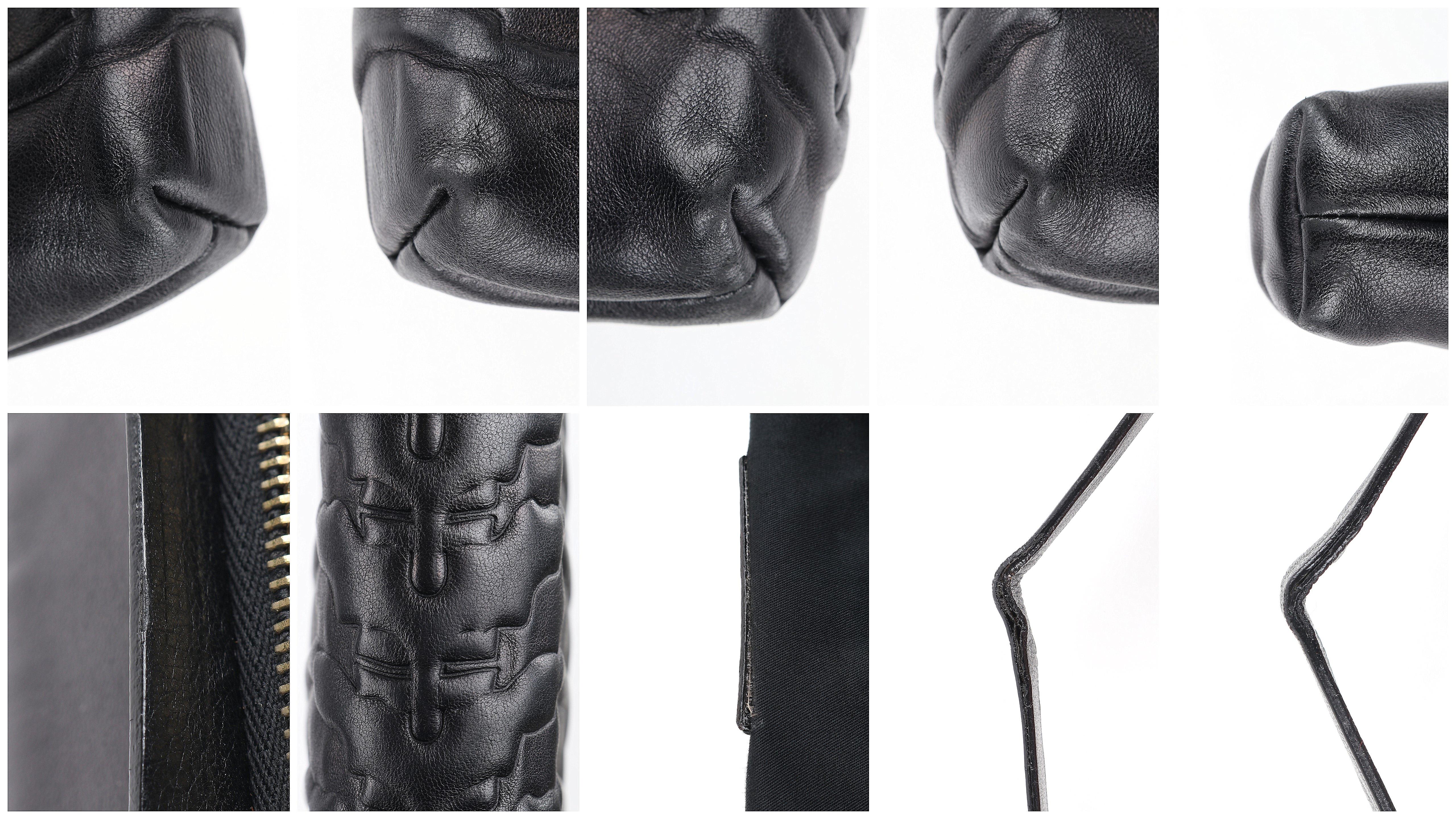 ALEXANDER McQUEEN c.2012 Black Leather Spine Bones Embossed Oversized Clutch Bag For Sale 9