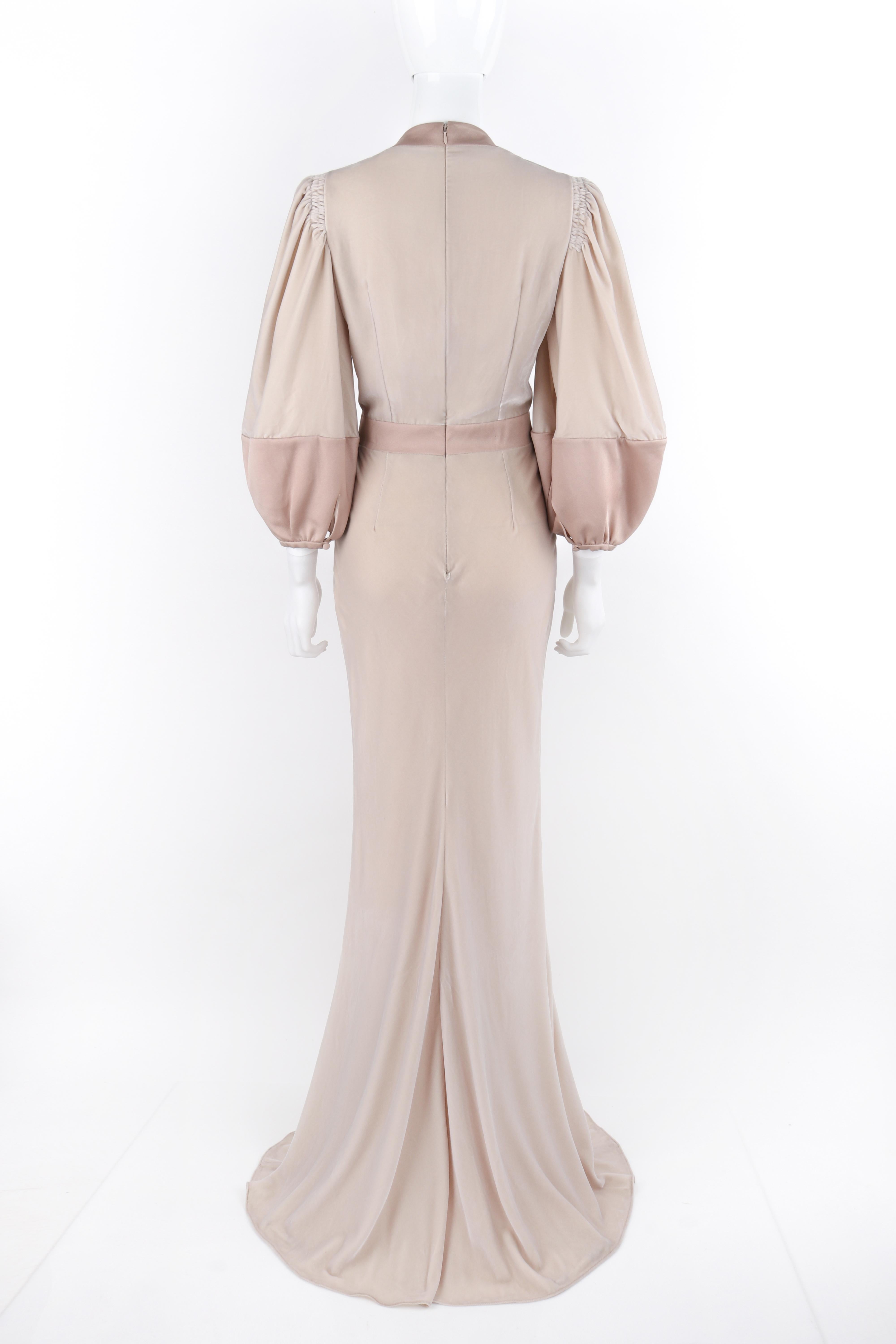 ALEXANDER McQUEEN c.2017 Dusty Mauve Velvet Silk V-Neck Puff Longsleeve Gown In Good Condition For Sale In Thiensville, WI