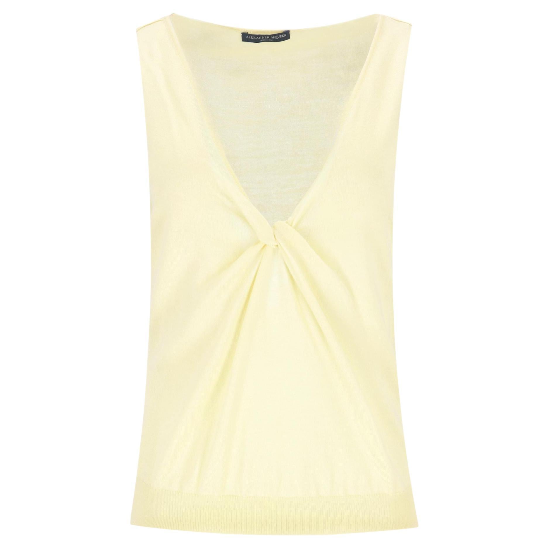 Alexander McQueen Cashmere, Wool 
Silk Blend Knot Detail Top For Sale