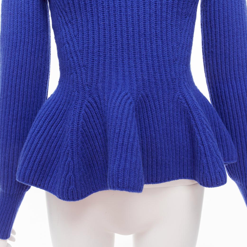 ALEXANDER MCQUEEN cobalt blue wool cashmere off shoulder peplum ribbed sweater S For Sale 2