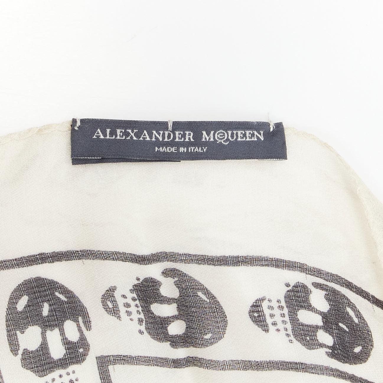 ALEXANDER MCQUEEN cream black skull print logo 100% silk scarf For Sale 3