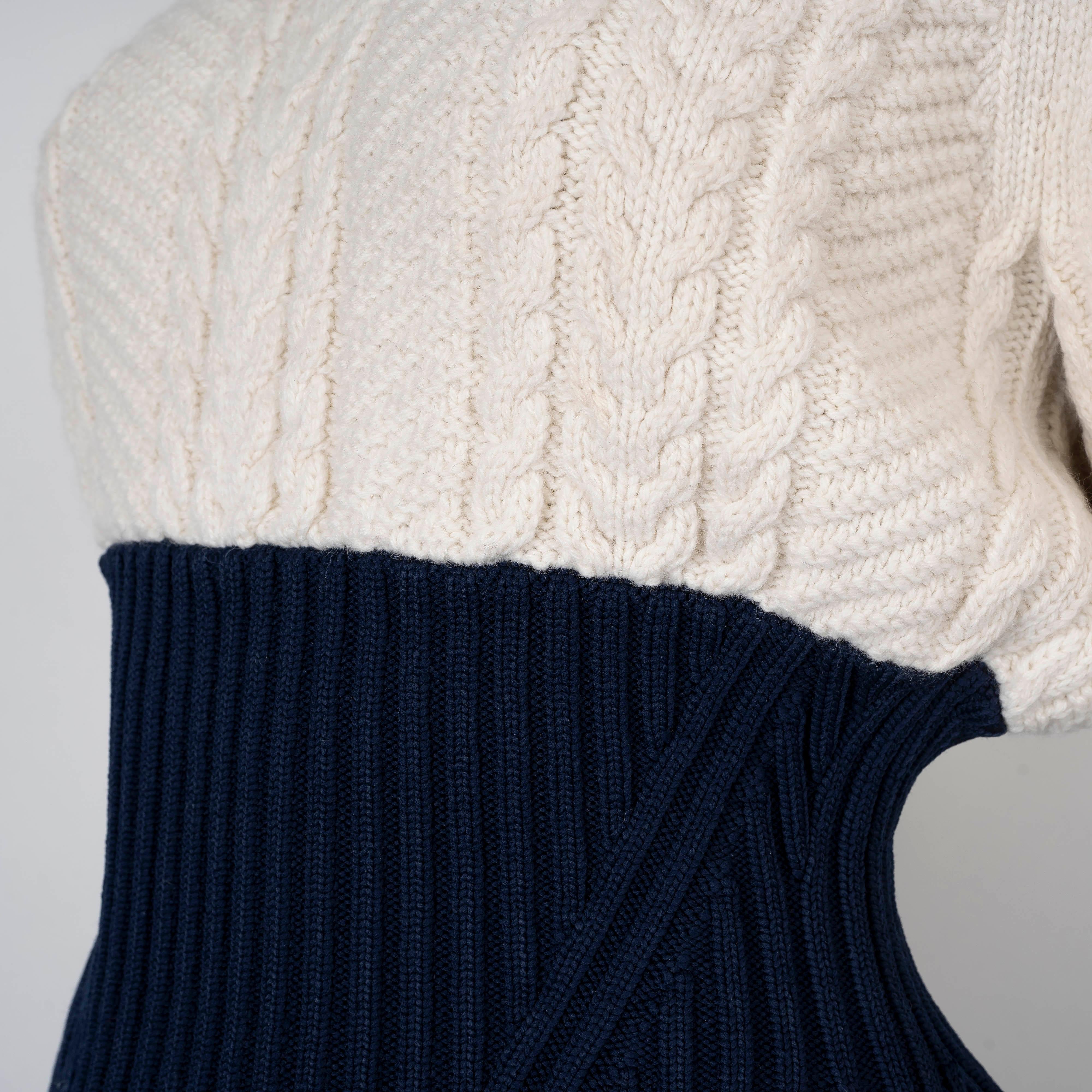 ALEXANDER MCQUEEN cream & navy wool 2021 COLORBLOCK CABLE KNIT Sweater XS 1