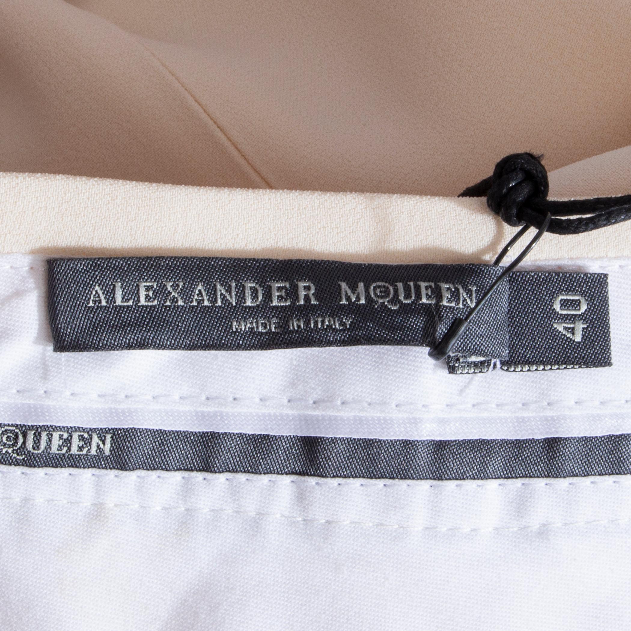 ALEXANDER MCQUEEN cream viscose EMBELLISHED SIDE STRIPE Pants 40 S In Excellent Condition For Sale In Zürich, CH