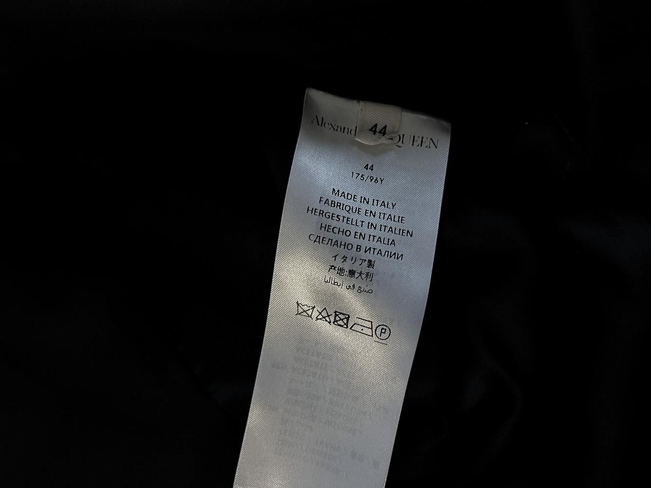 Spectacular Alexander Mcqueen SS 2022 Crystal Embellished Jacket Black For Sale 8