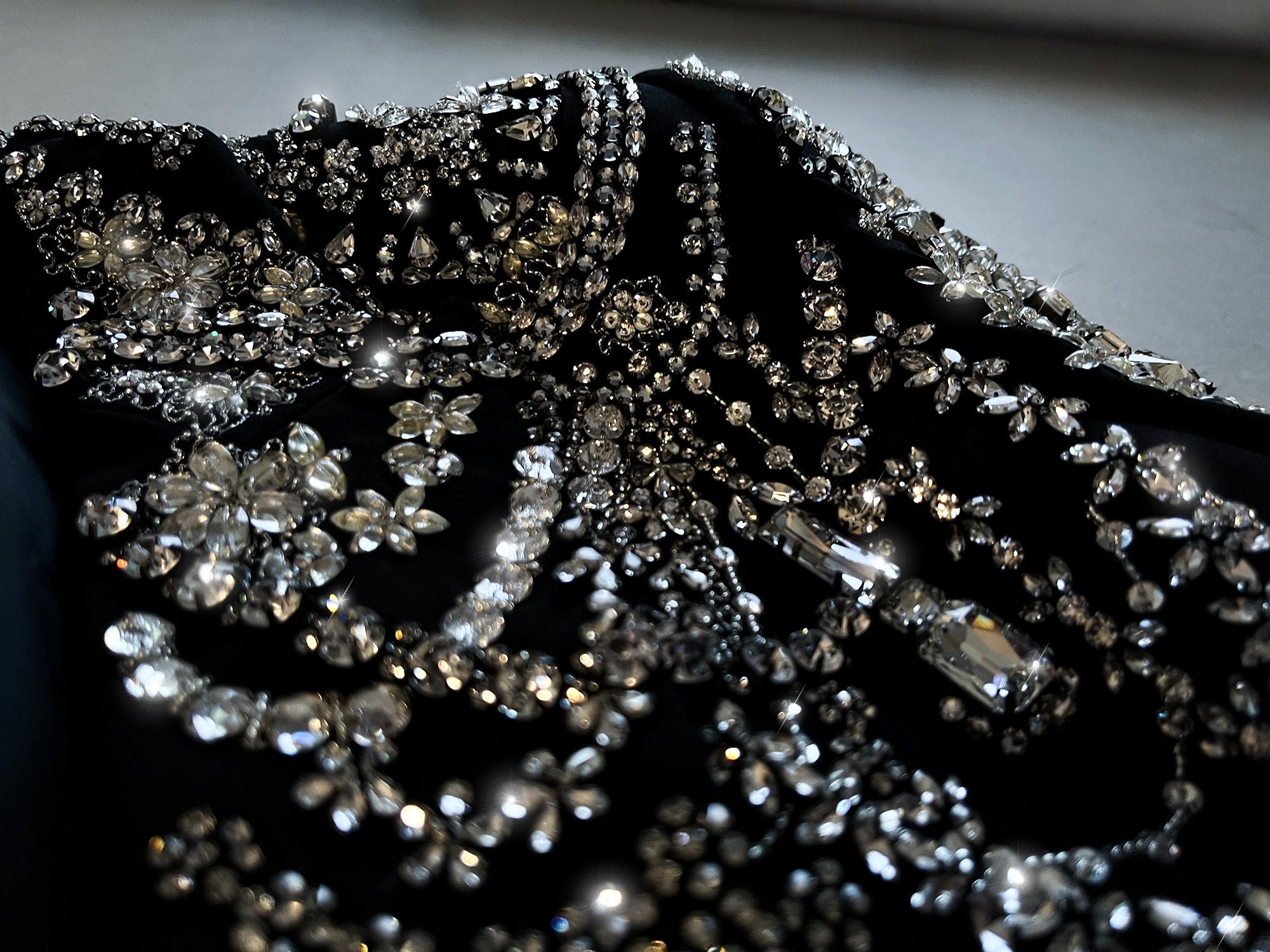 Spectacular Alexander Mcqueen SS 2022 Crystal Embellished Jacket Black For Sale 2