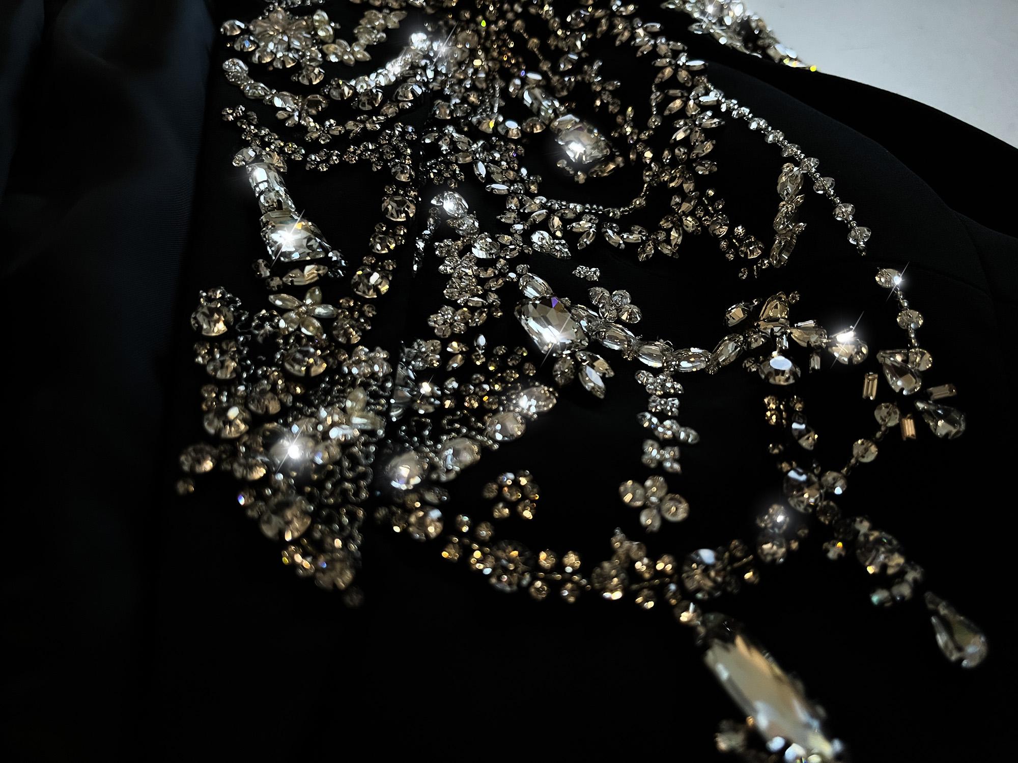 Spectacular Alexander Mcqueen SS 2022 Crystal Embellished Jacket Black For Sale 3