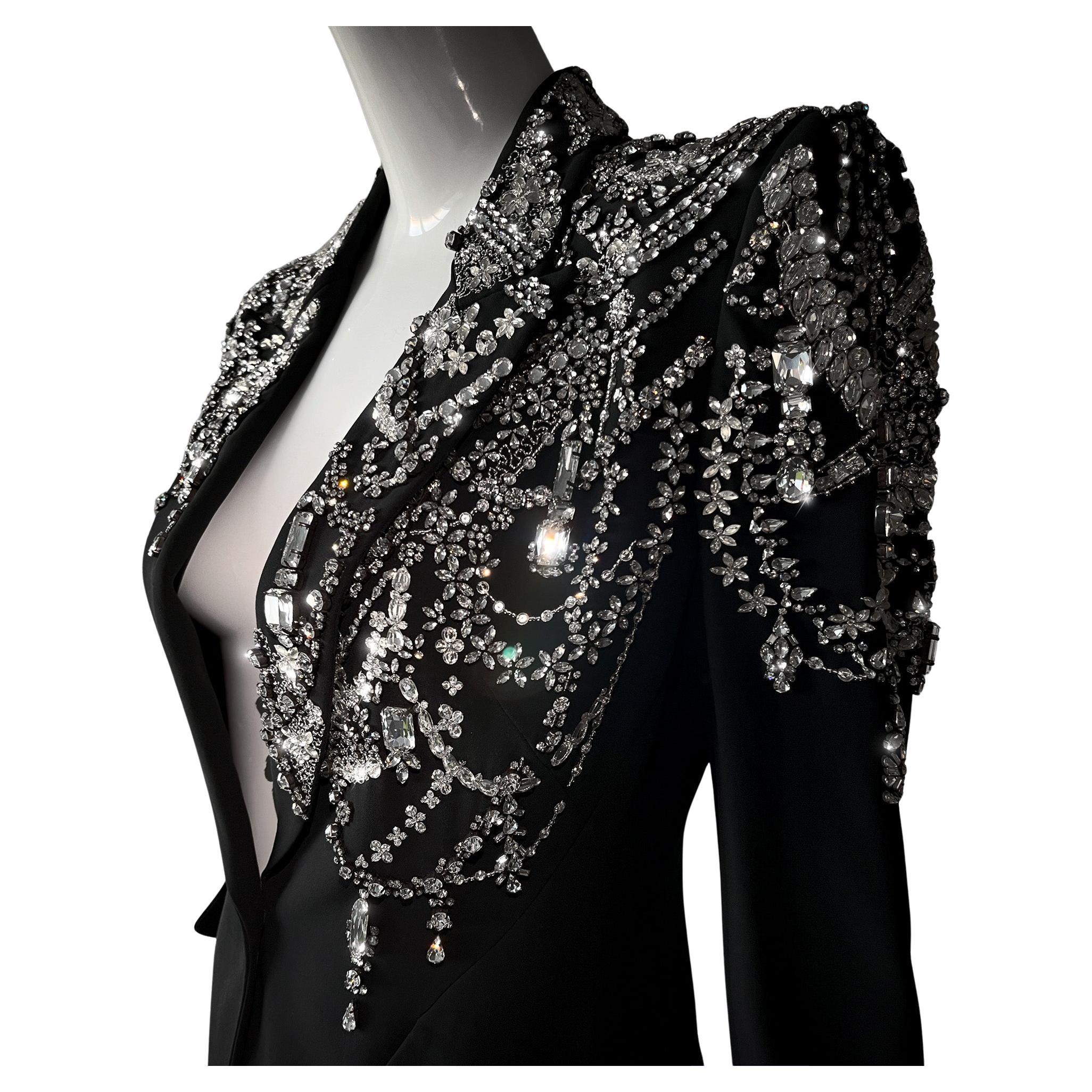 Spektakuläre Alexander McQueen Crsytal verschönerte Jacke Schwarz
