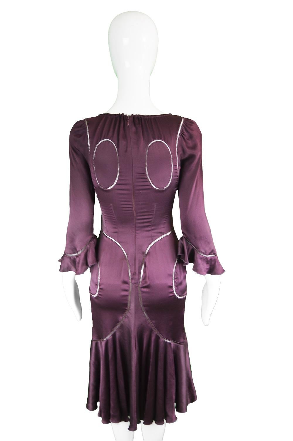 Alexander McQueen Dark Purple Silk  Cut Out Runway Evening Dress, Fall 2002 In Good Condition For Sale In Doncaster, South Yorkshire