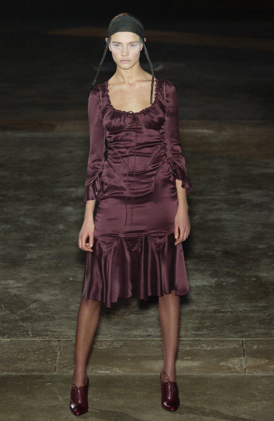 Women's Alexander McQueen Dark Purple Silk  Cut Out Runway Evening Dress, Fall 2002 For Sale