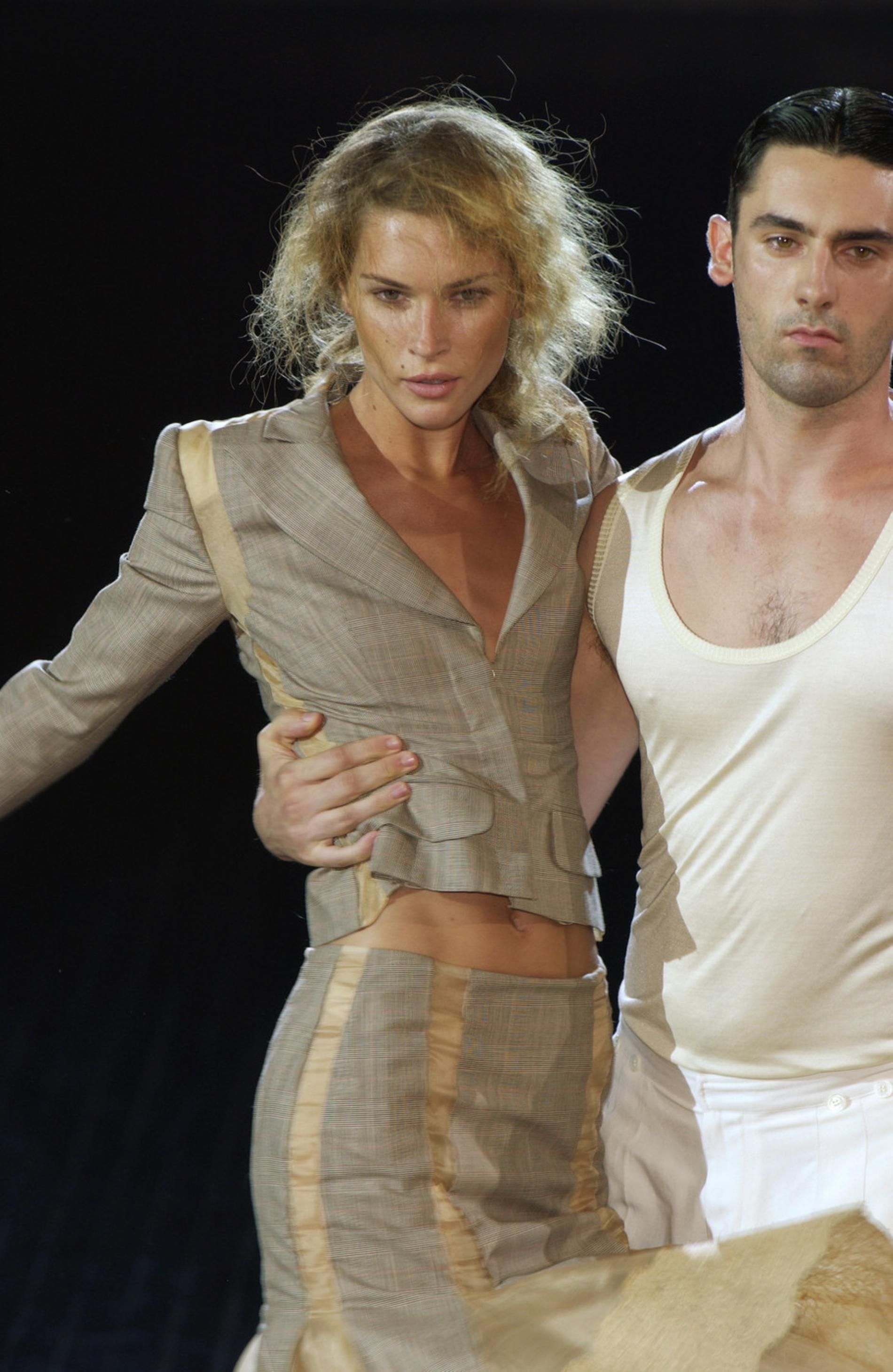 Alexander McQueen Deliverance 2004 S/S Runway Large Check Suit Skirt Dress For Sale 4