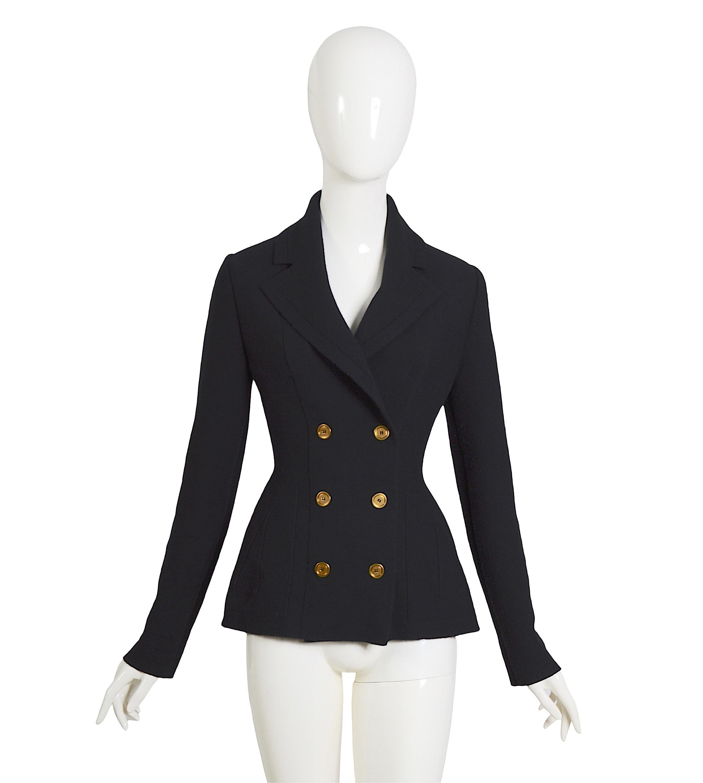 Alexander McQueen Double-Breasted Black Cashmere Knit Jersey Cardigan Basque-inspired Jacket
A timeless, luxurious piece showcasing Alexander McQueen's impeccable craftsmanship, perfect for elevating any wardrobe
Fabric Composition: 78% Wool, 20%