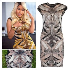 Alexander McQueen Vestido Atlas Dorado Jacquard Libélula Nicki Minaj Mariposa