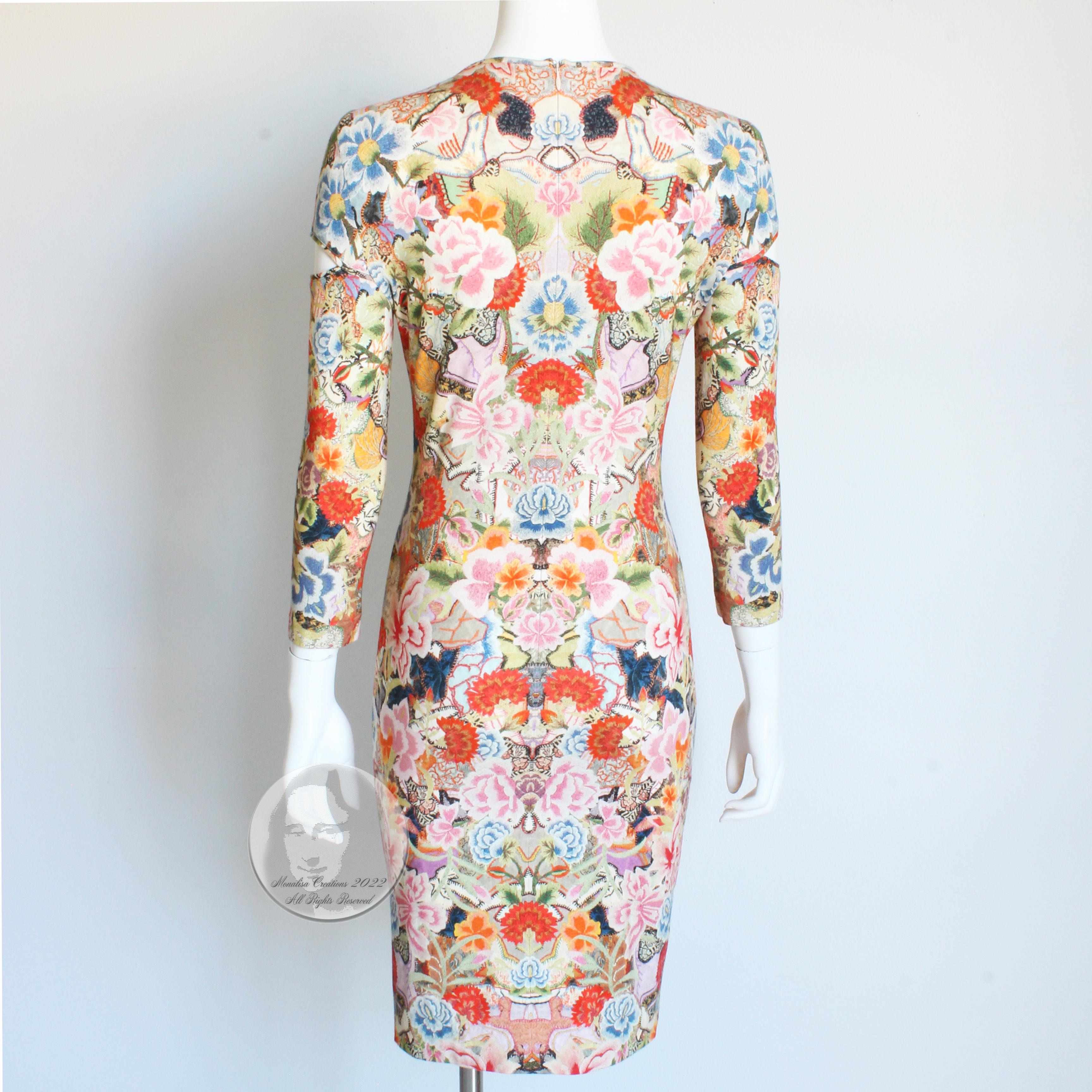 Alexander McQueen Dress Slash Sleeve Bodycon Abstract Kaleidoscope Floral Print In Good Condition In Port Saint Lucie, FL