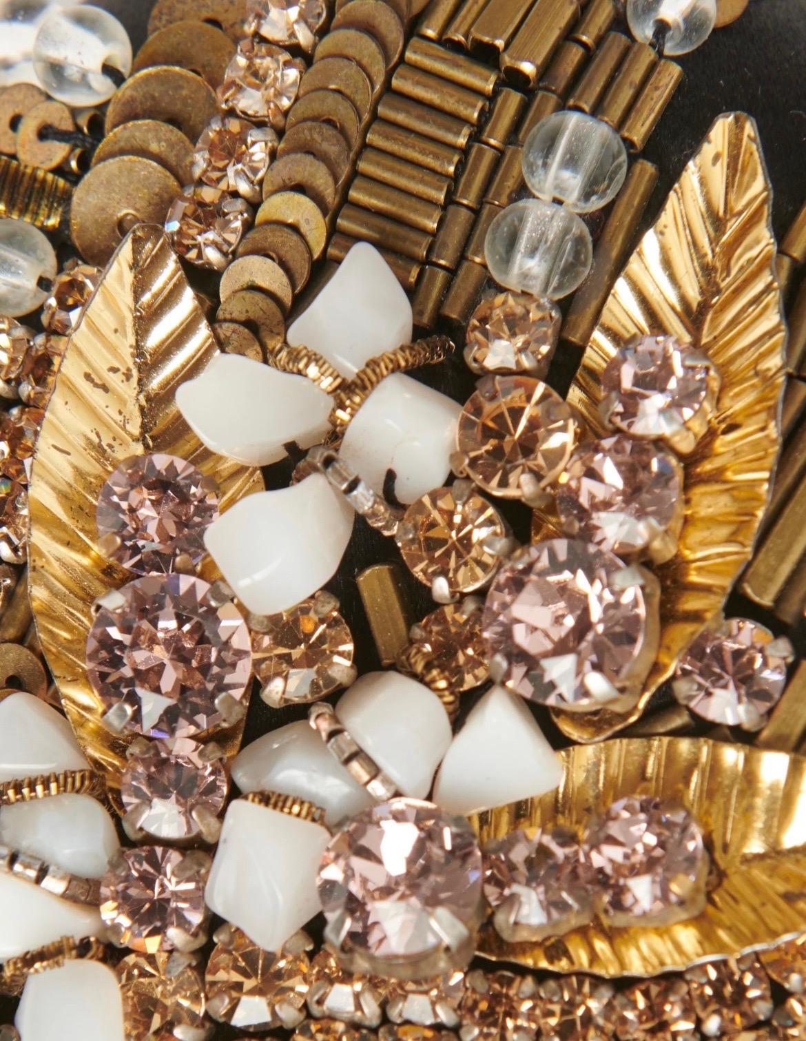 Alexander McQueen Embrague Calavera Adornada en Bueno estado para la venta en Montgomery, TX