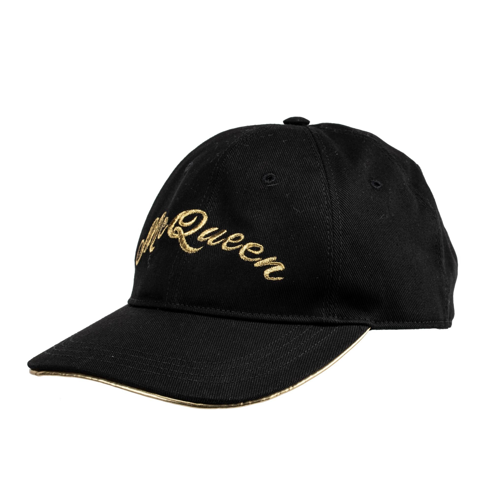 Noir Alexander McQueen - Casquette brodée noire et dorée en vente