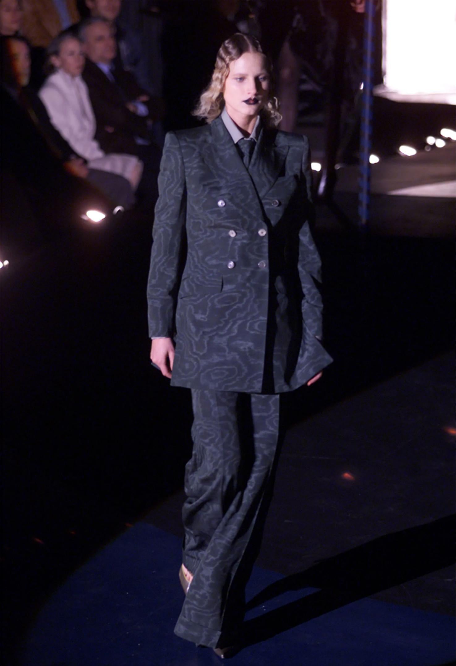 Alexander McQueen Automne Hiver 2001 