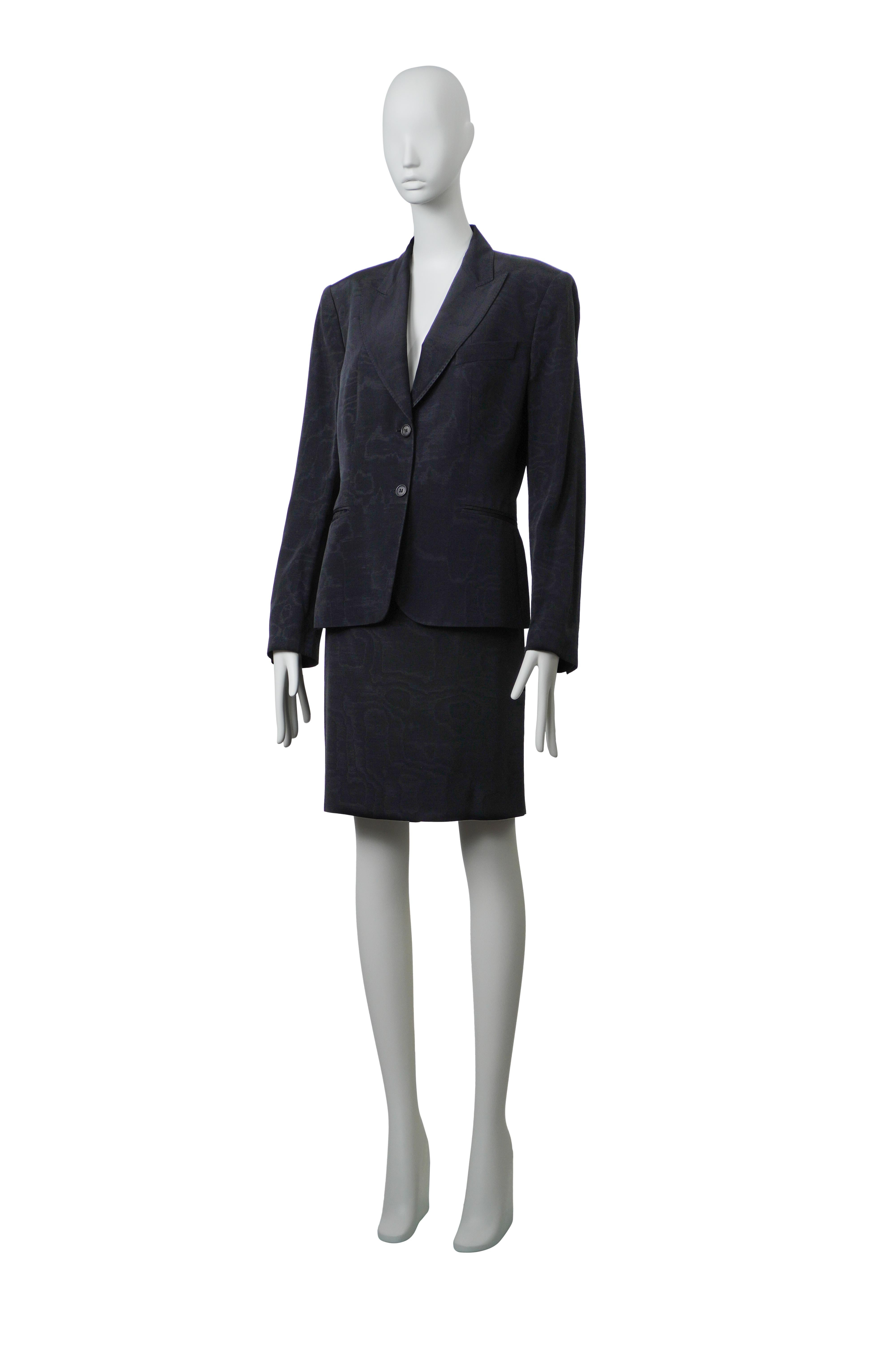 Alexander McQueen F/W 2001 Costume 