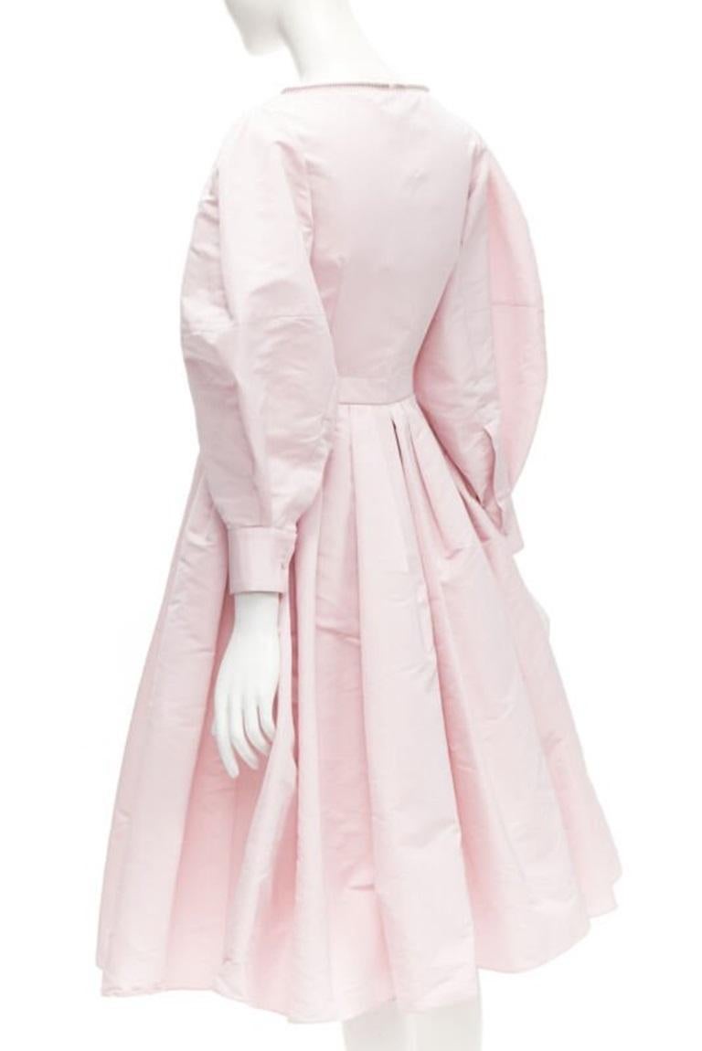 ALEXANDER MCQUEEN faille light pink ballon sleeve technical dress IT38 XS For Sale 1