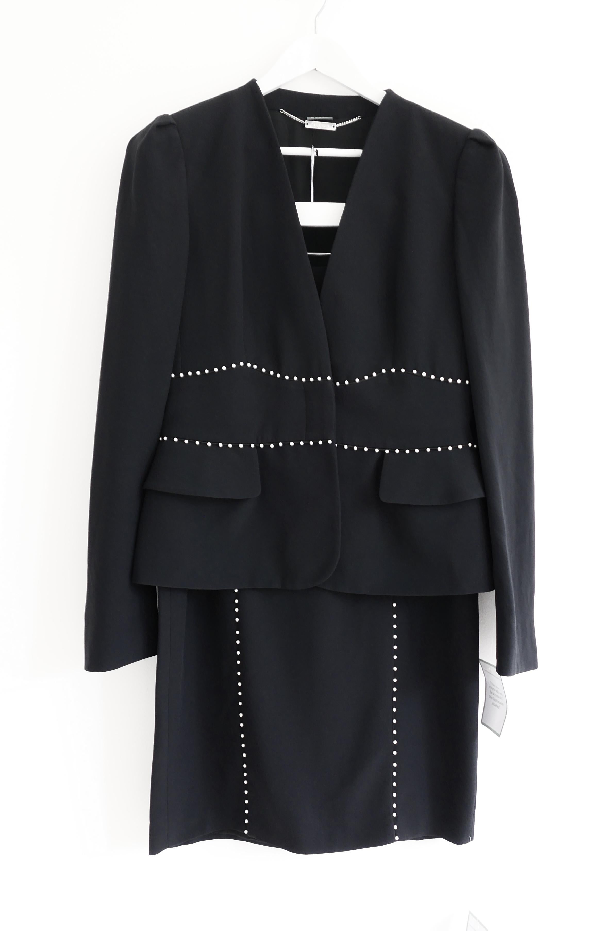 Falda con adornos de perlas Alexander McQueen Otoño 2013 en venta 2