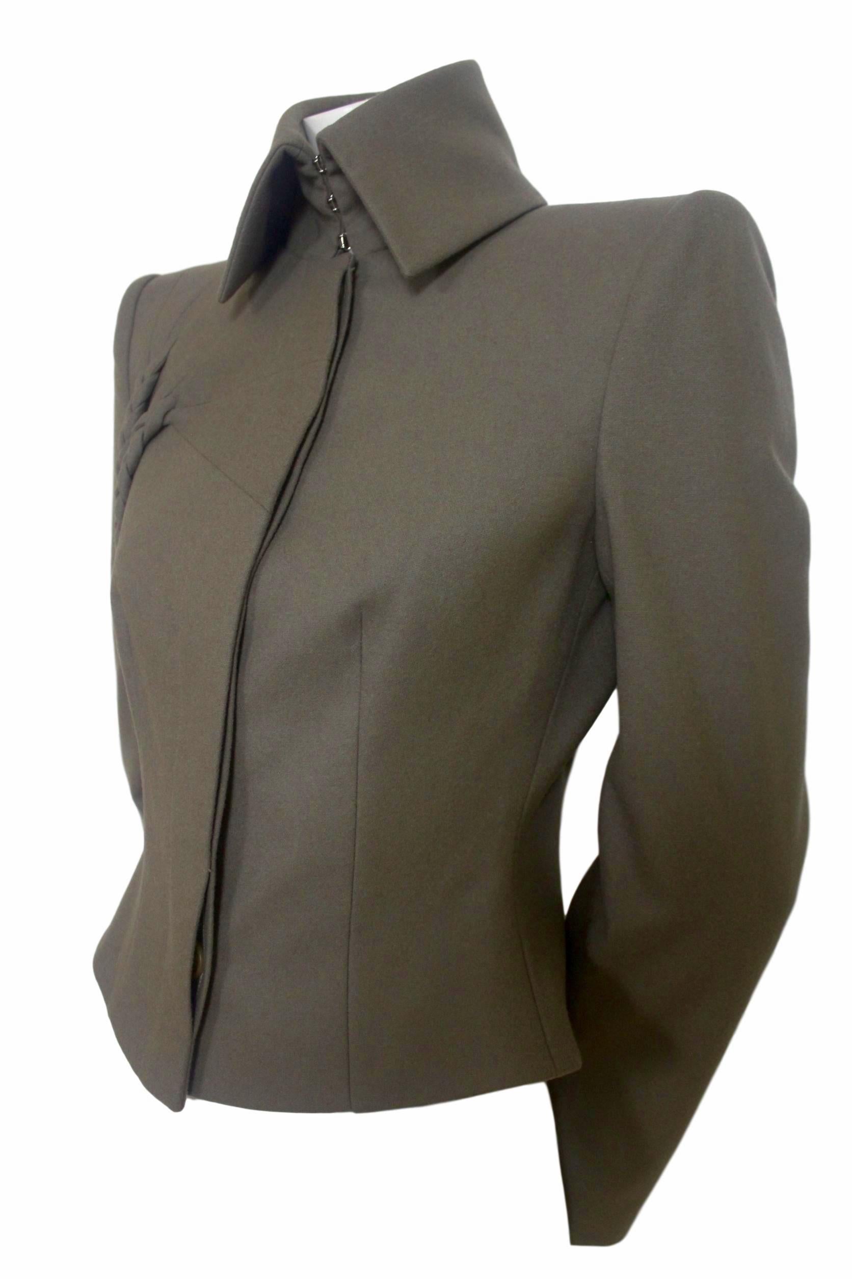 Alexander McQueen Herbst/Winter 2001 Militärische geflochtene Jacke, neu mit Etiketten Damen im Angebot