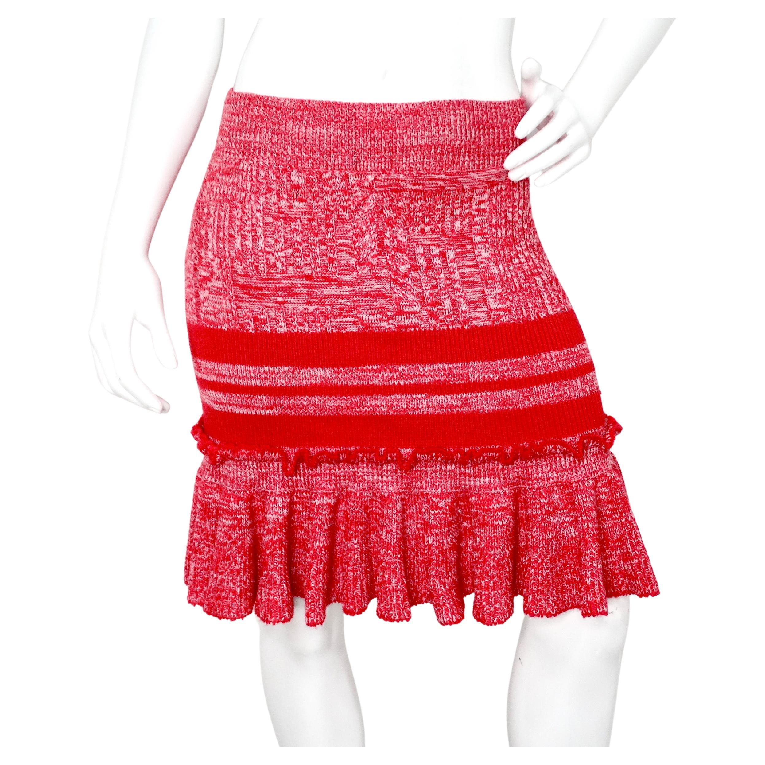 Alexander McQueen - Minijupe à volants en maille épaisse - Rouge flamboyant en vente