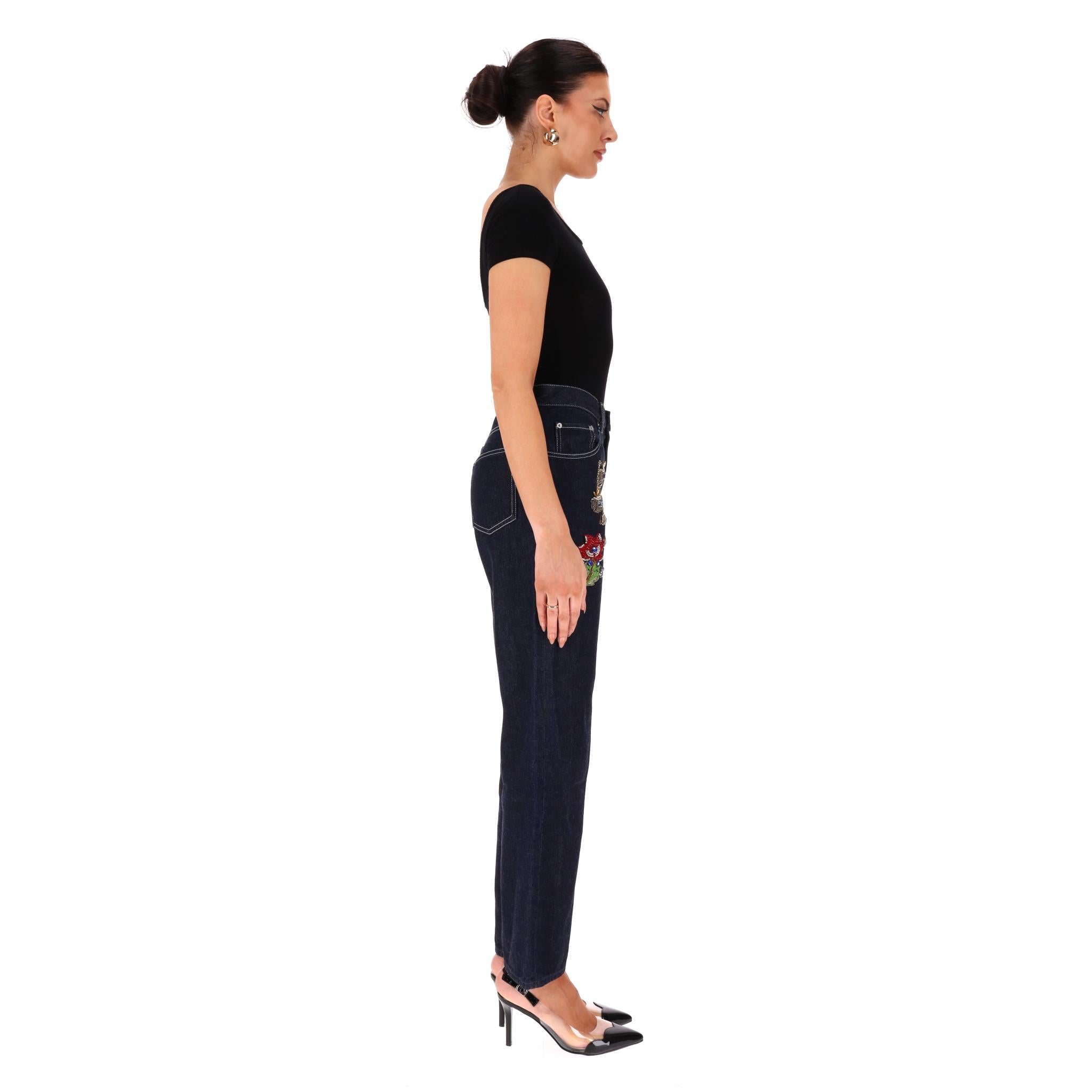 Nero Alexander McQueen Floral Embroidered Boyfriend Jeans in vendita